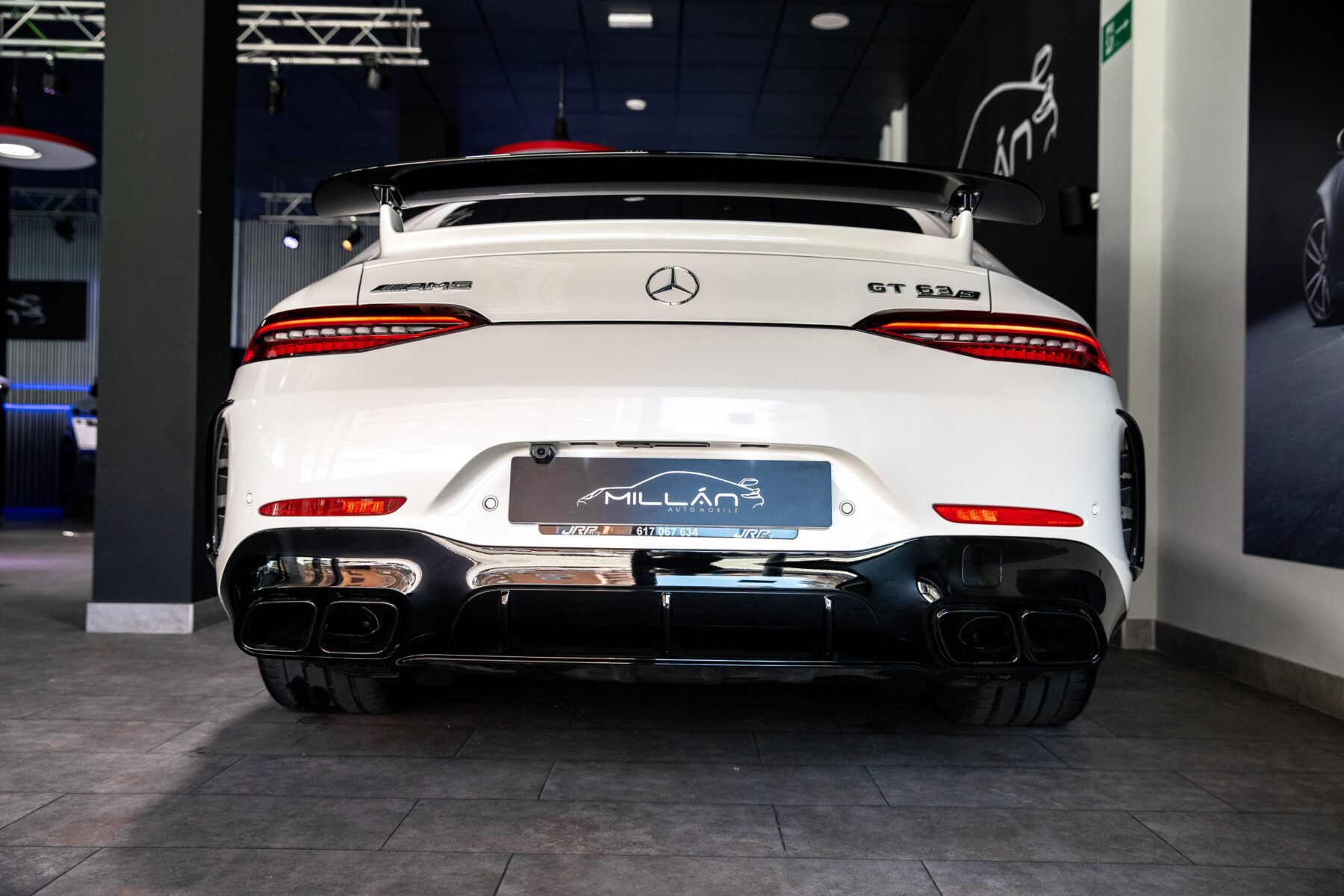 MERCEDES-BENZ AMG GT 63 S 4MATIC