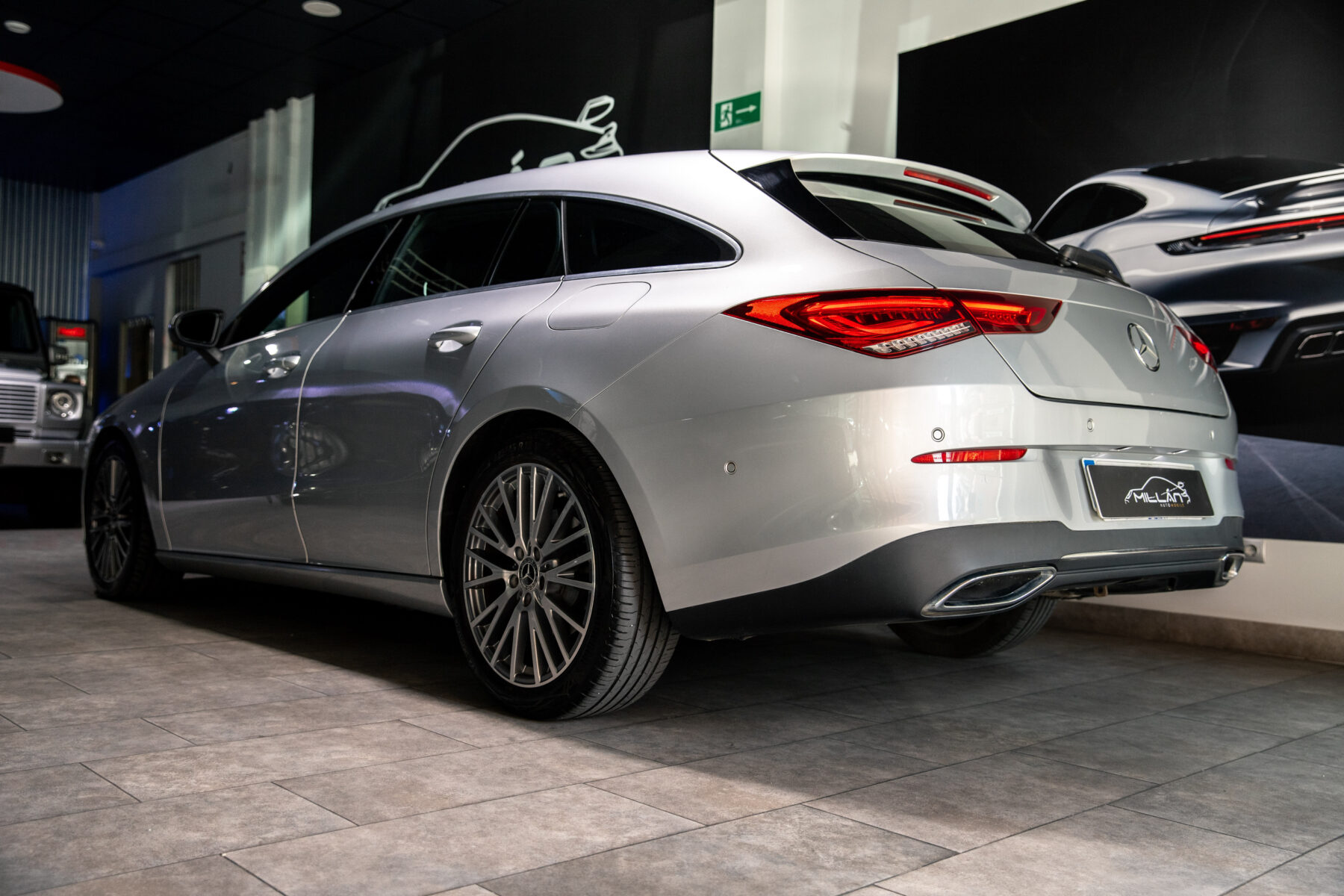 MERCEDES-BENZ MERCEDES-BENZ CLA CLA 180 D DCT Shooting Brake