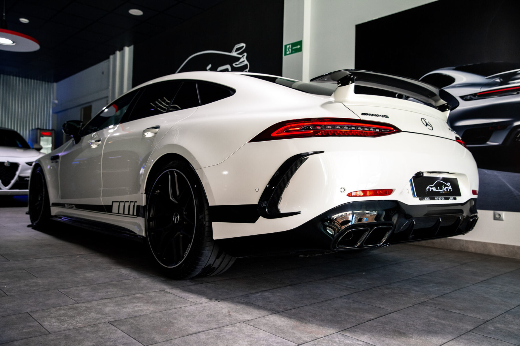 MERCEDES-BENZ AMG GT 63 S 4MATIC