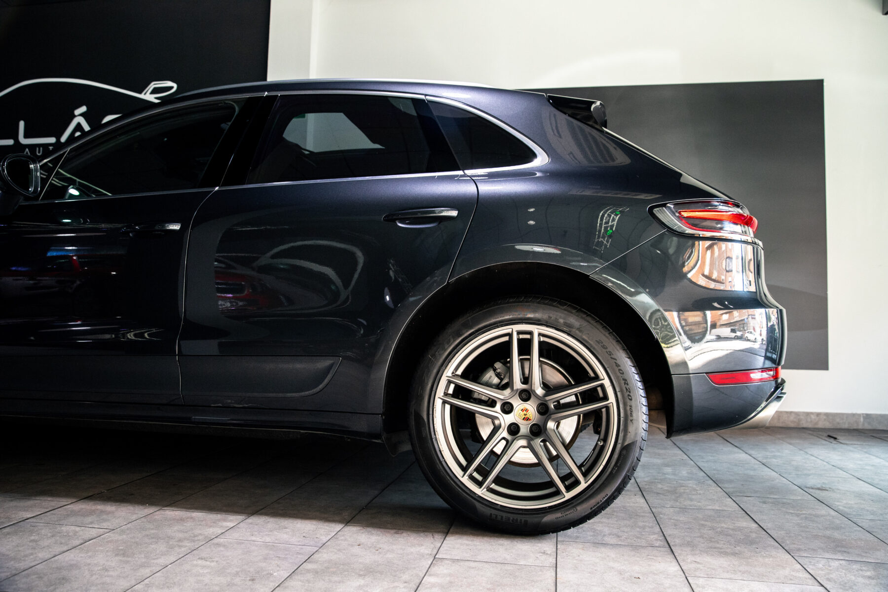 PORSCHE Macan S