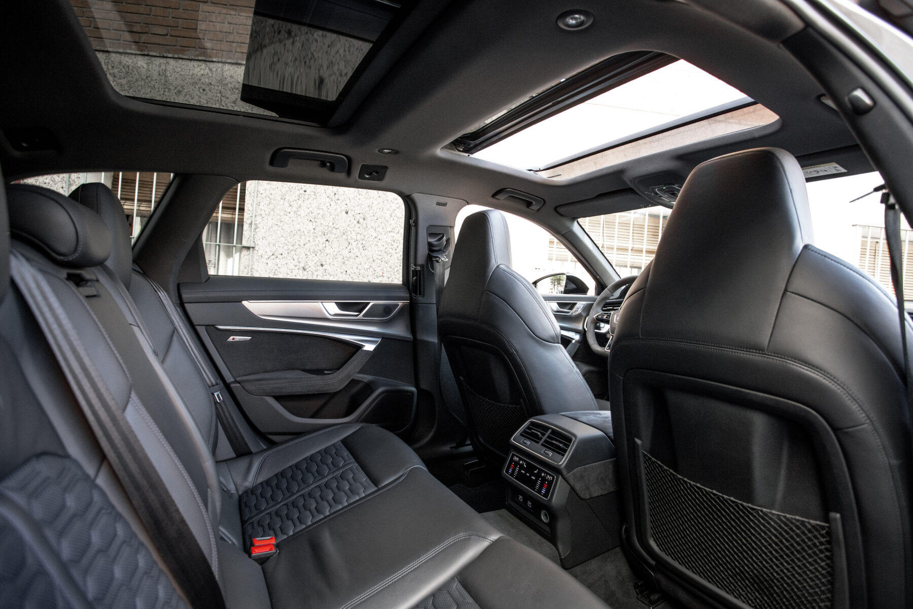 AUDI RS6 Avant TFSI quattro 25 years