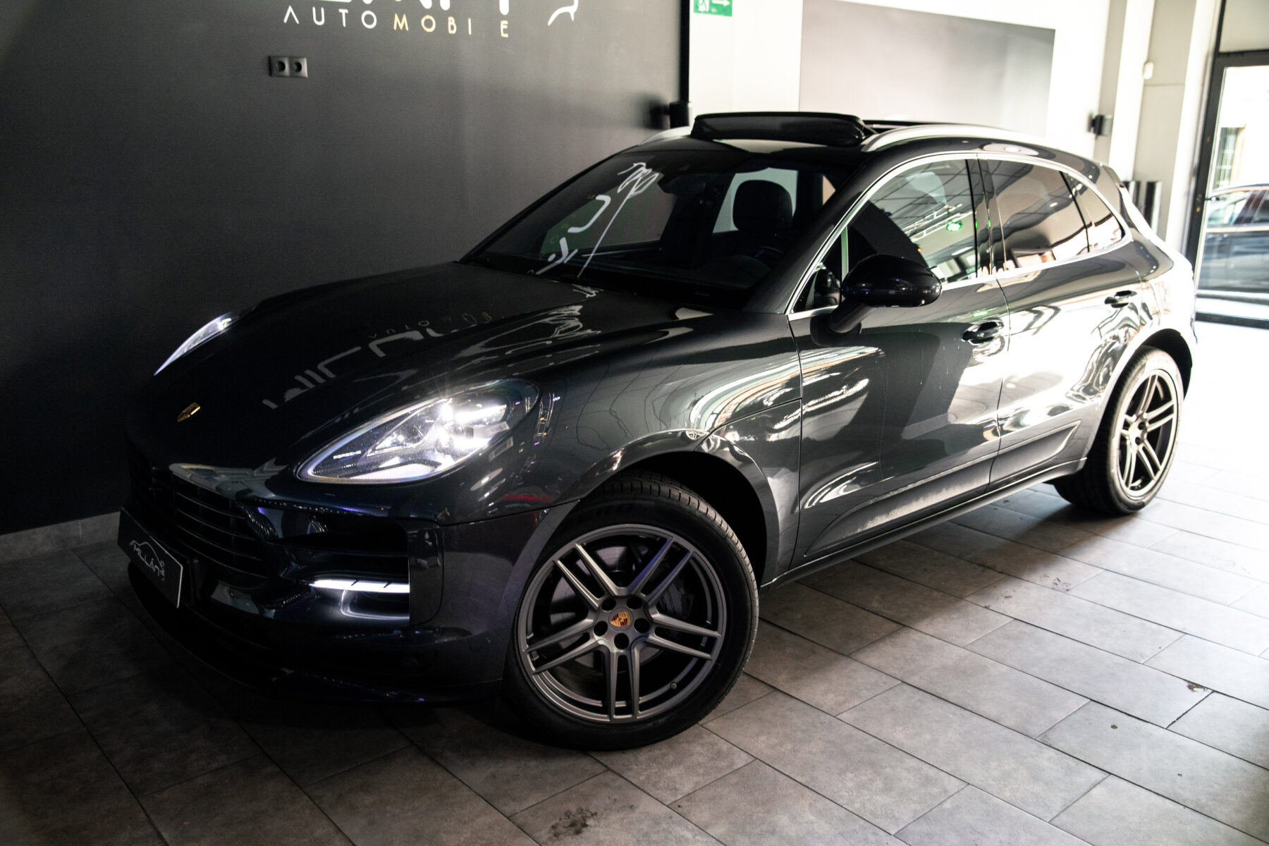 PORSCHE Macan S