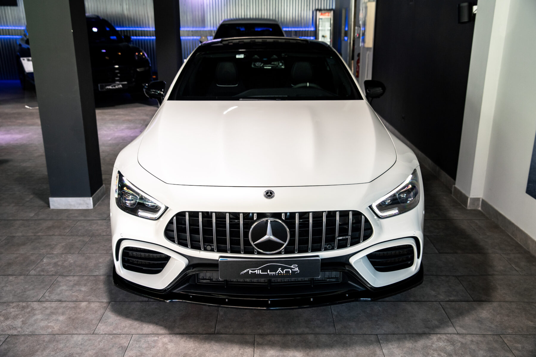 MERCEDES-BENZ AMG GT 63 S 4MATIC