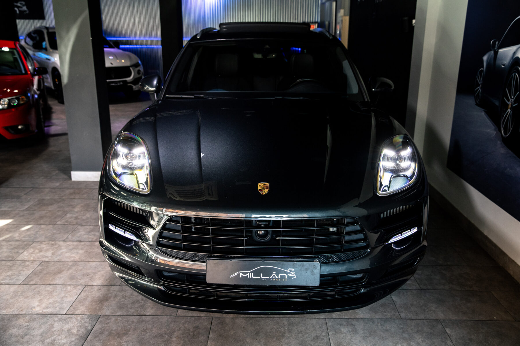 PORSCHE Macan S