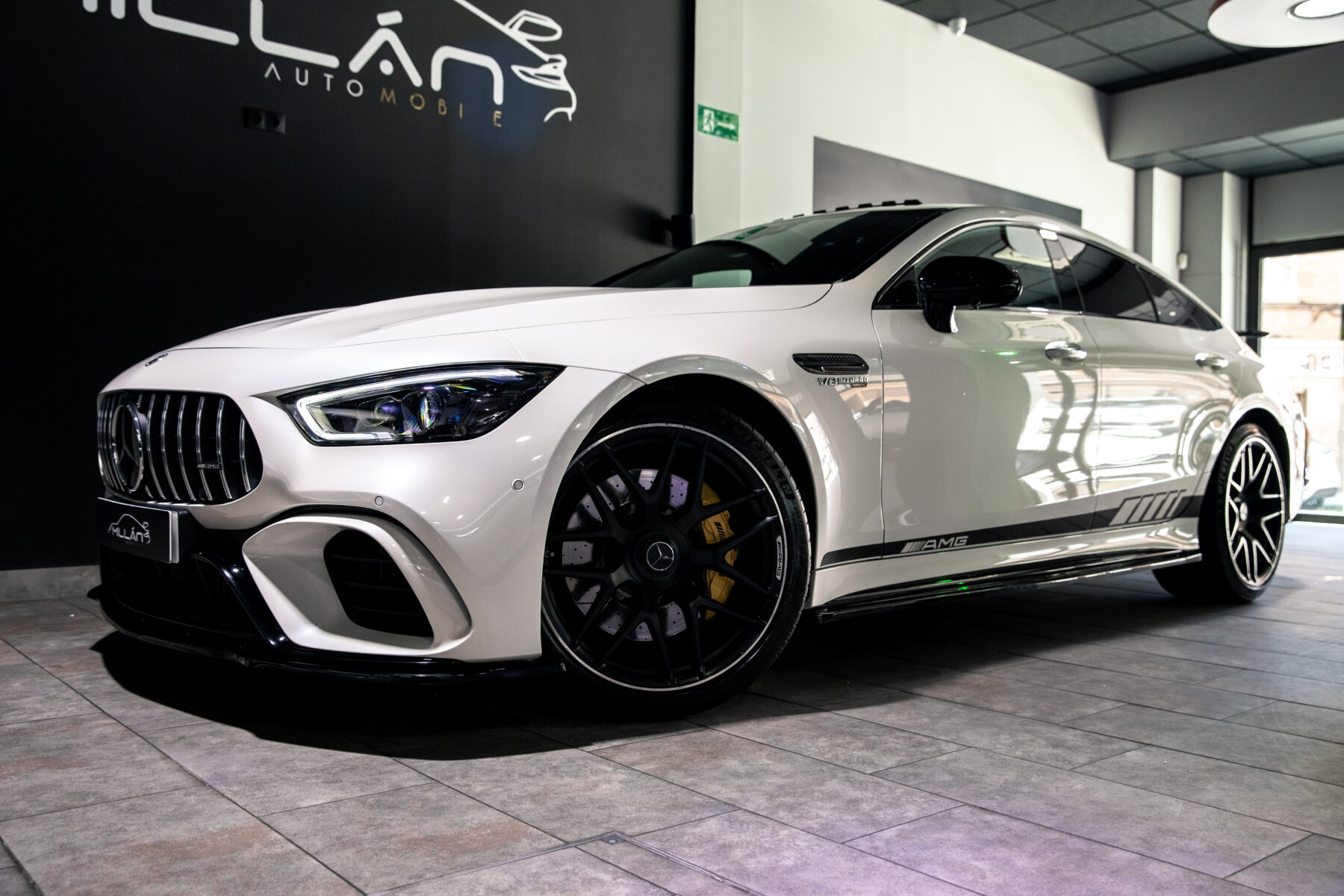 MERCEDES-BENZ AMG GT 63 S 4MATIC