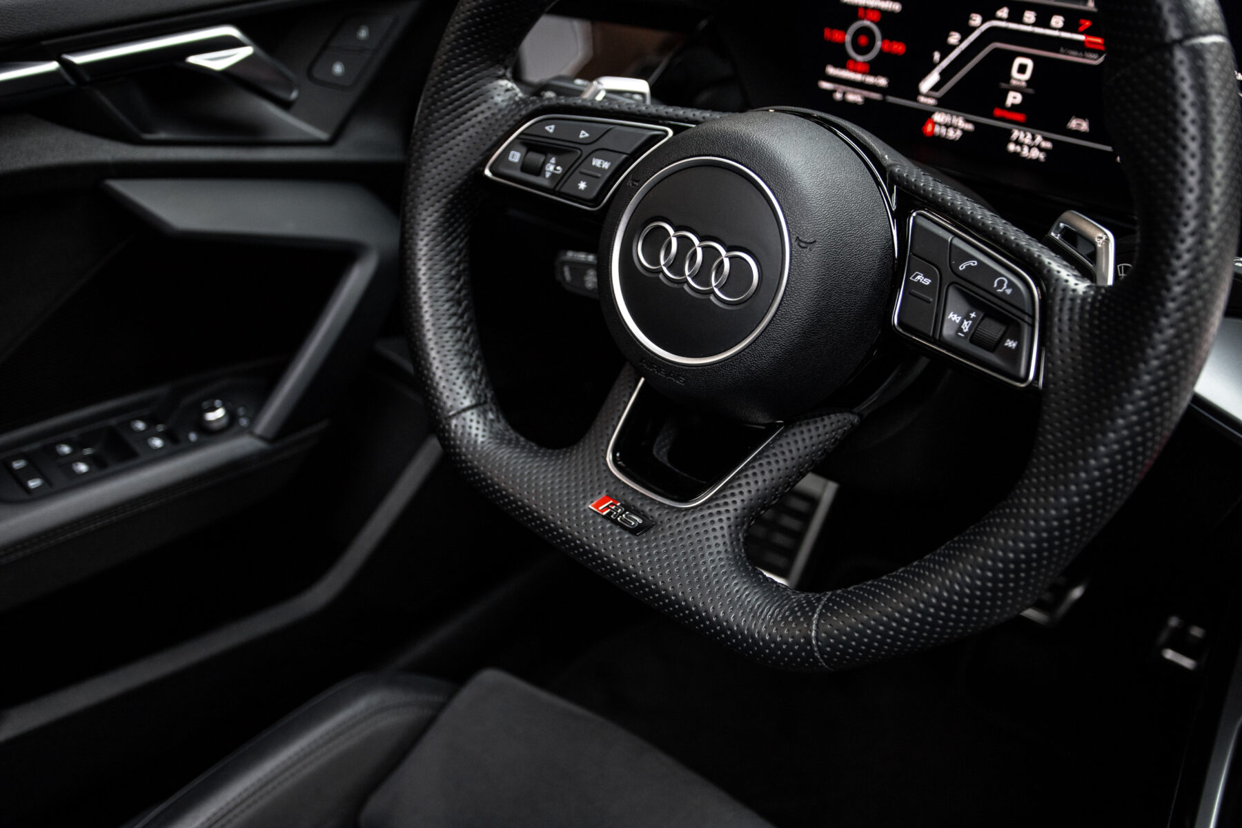 AUDI RS3 Sportback TFSI quattro S tron
