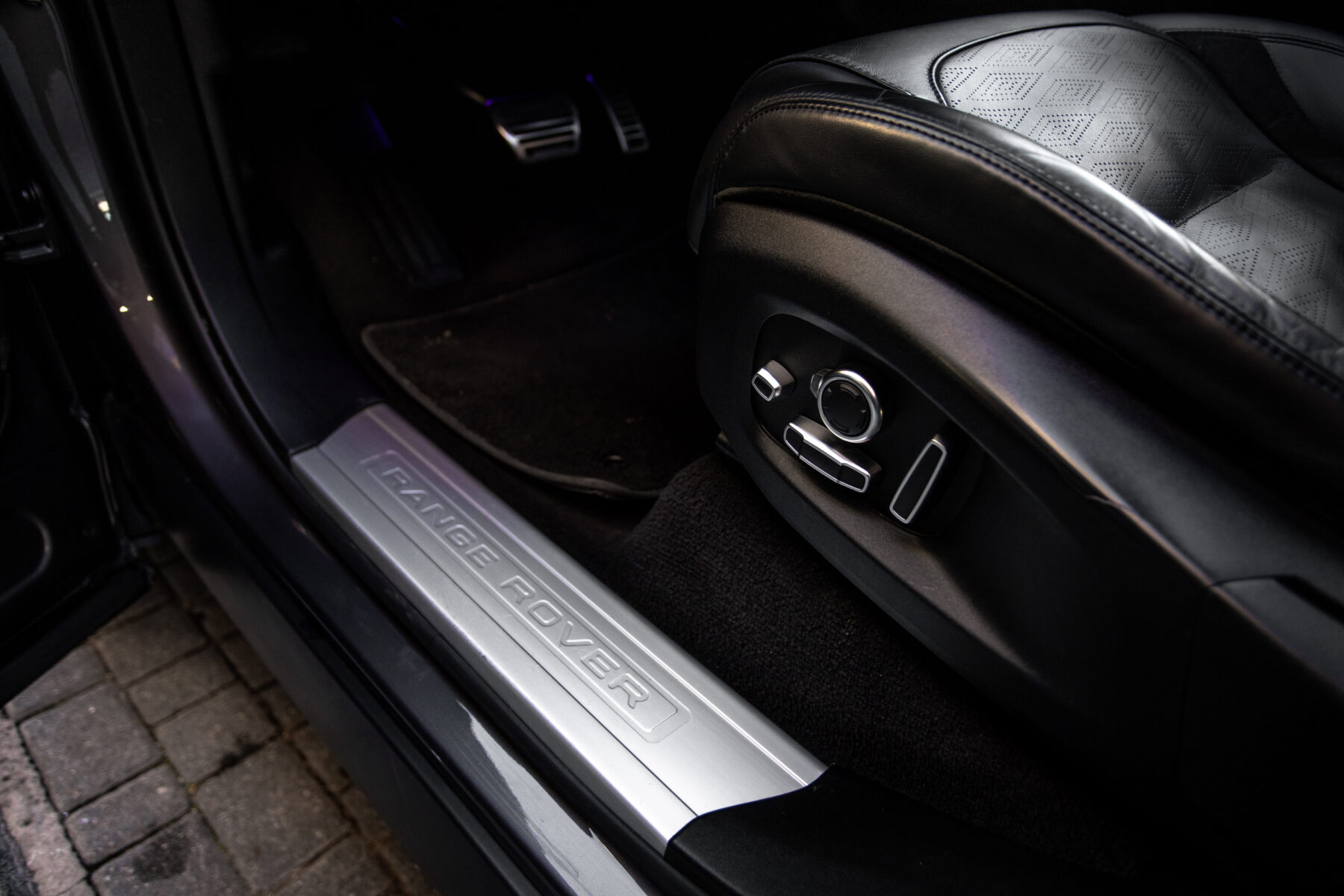 LAND-ROVER Range Rover Sport 5.0 V8 SC SVR