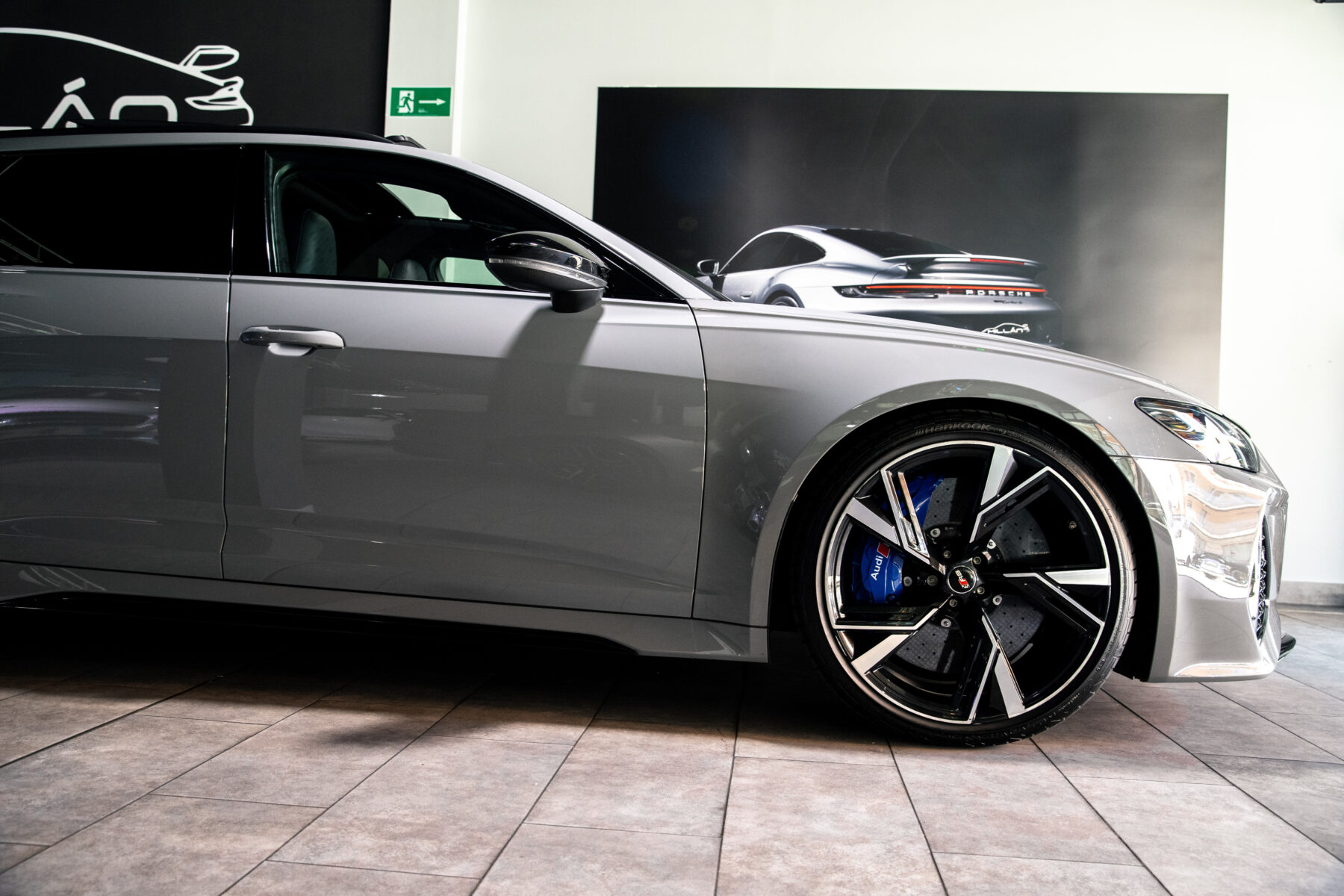 AUDI RS6 Avant TFSI quattro 25 years