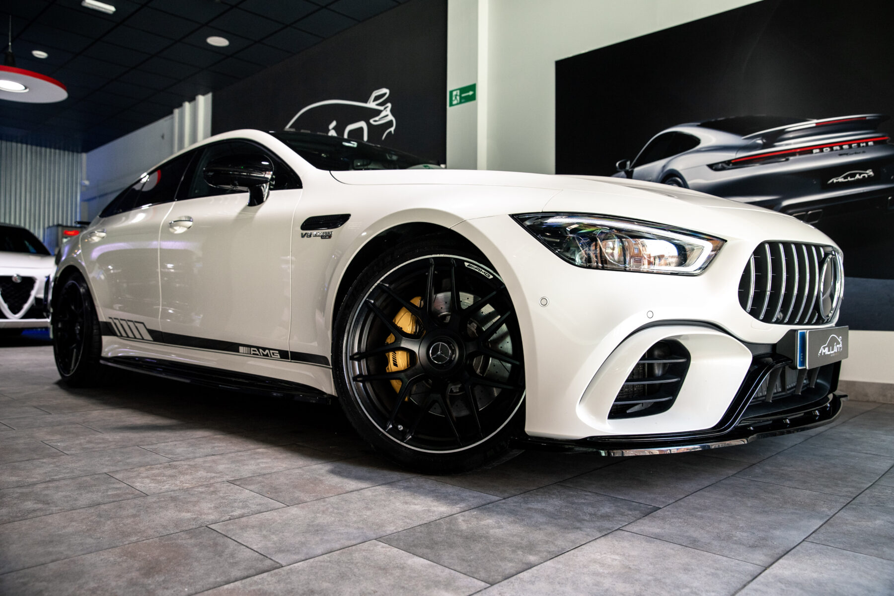 MERCEDES-BENZ AMG GT 63 S 4MATIC