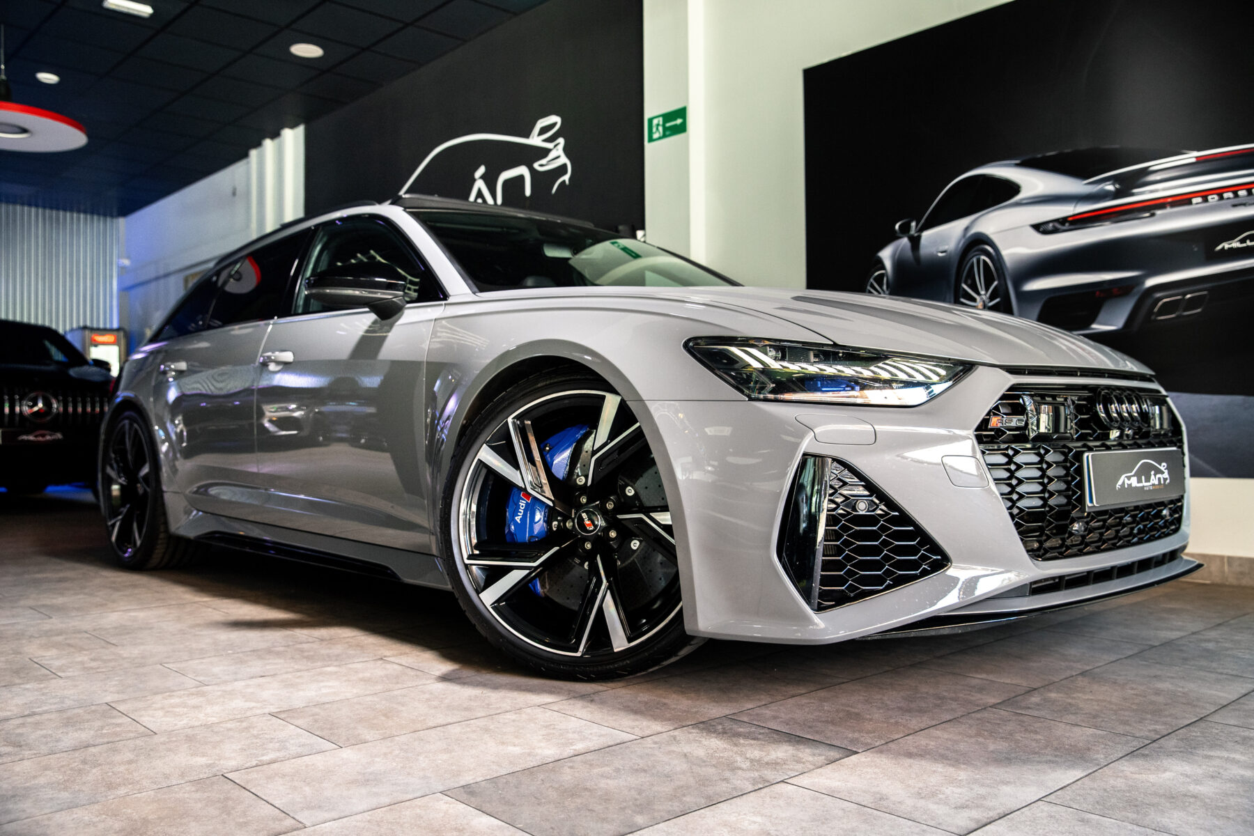 AUDI RS6 Avant TFSI quattro 25 years