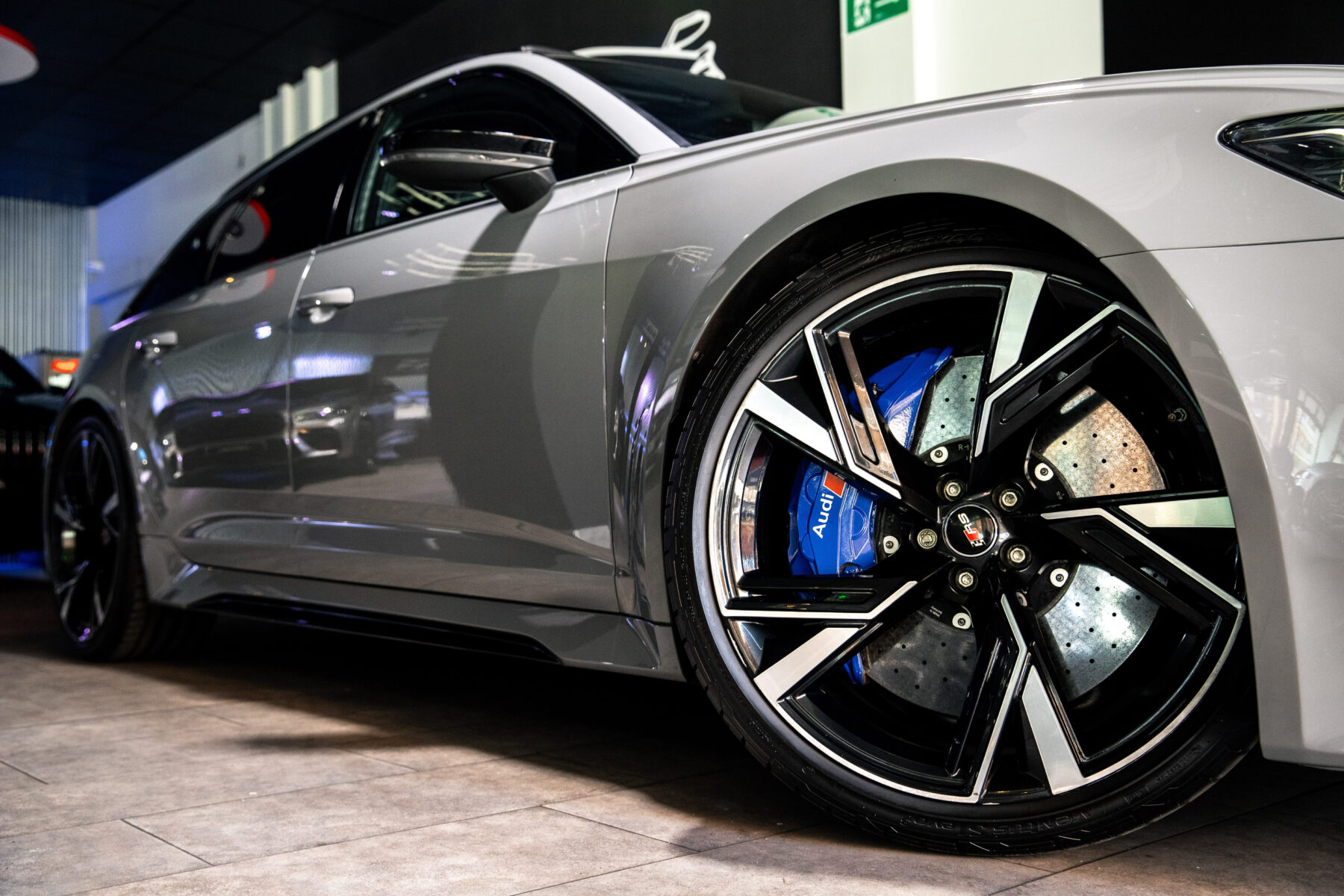 AUDI RS6 Avant TFSI quattro 25 years