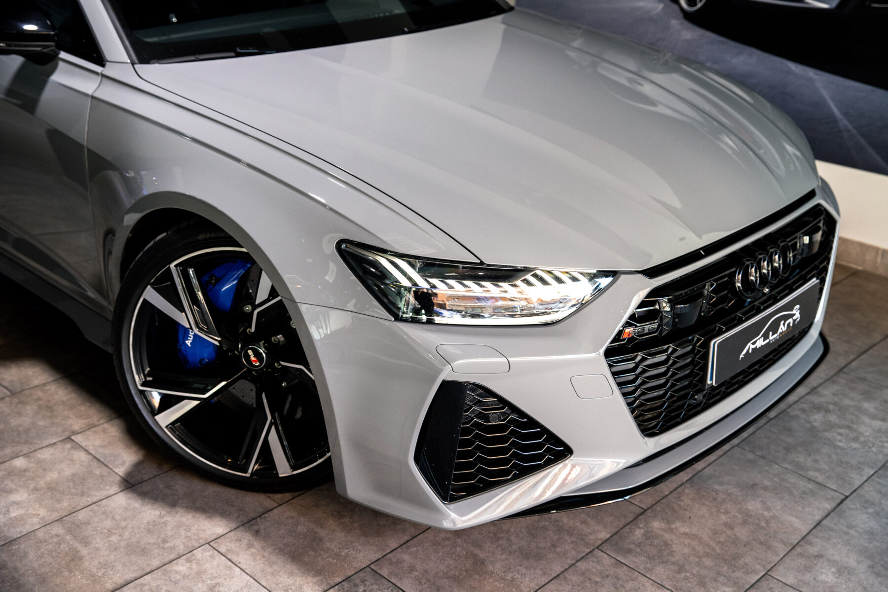 AUDI RS6 Avant TFSI quattro 25 years