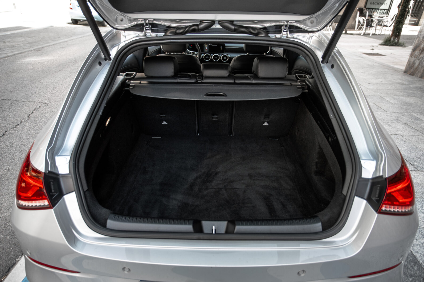 MERCEDES-BENZ MERCEDES-BENZ CLA CLA 180 D DCT Shooting Brake