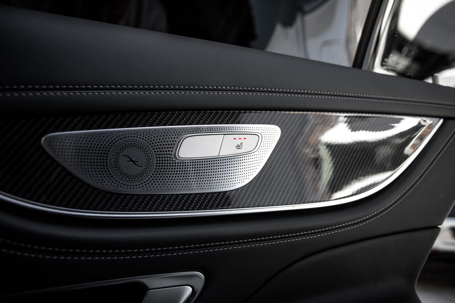 MERCEDES-BENZ AMG GT 63 S 4MATIC