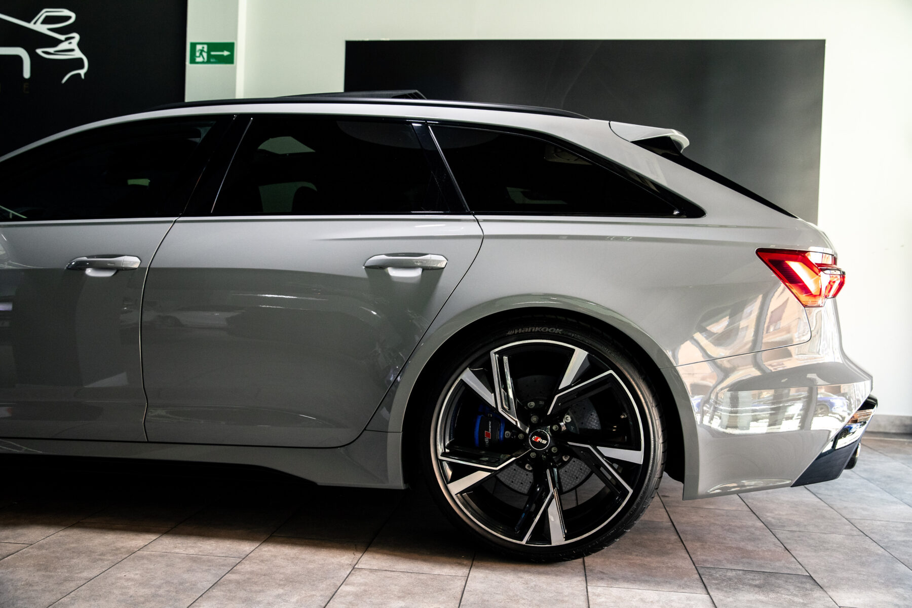 AUDI RS6 Avant TFSI quattro 25 years