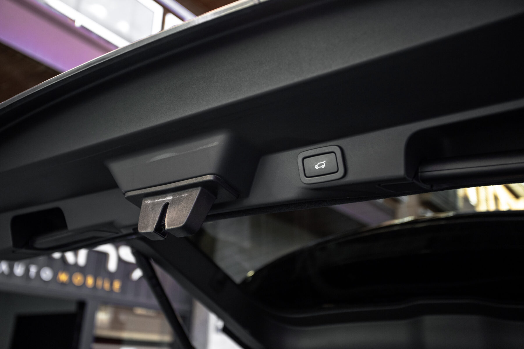 LAND-ROVER Range Rover Sport 5.0 V8 SC SVR