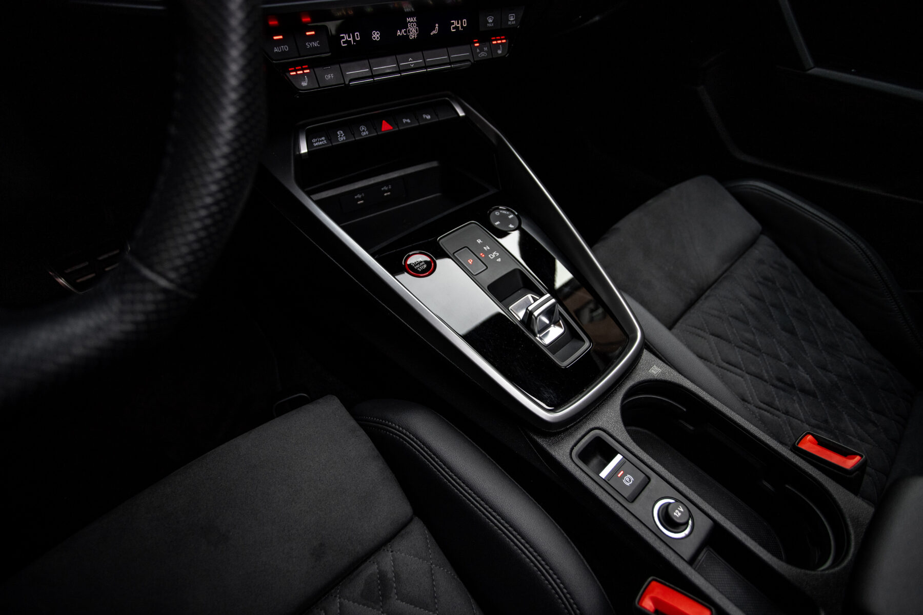 AUDI RS3 Sportback TFSI quattro S tron