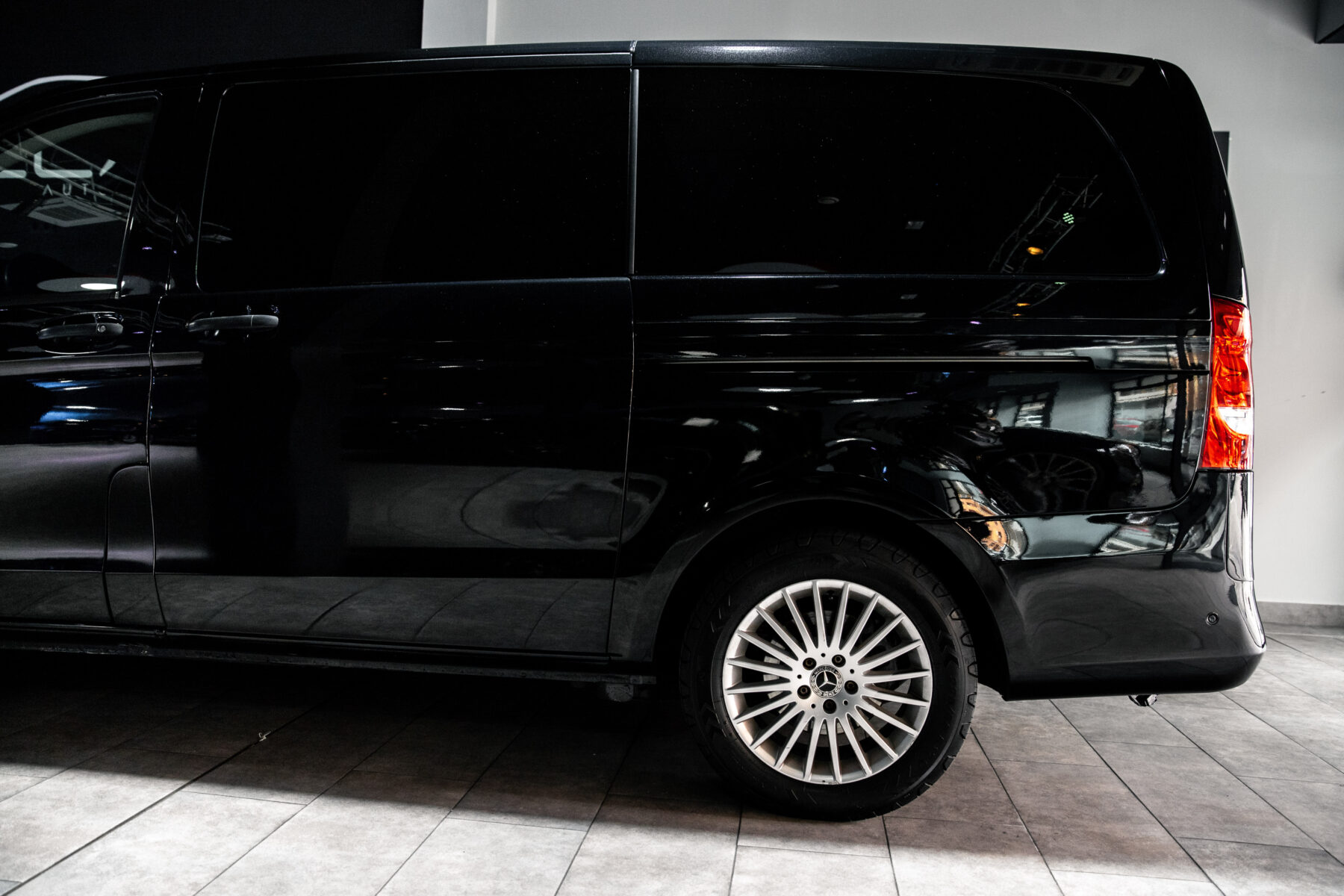 MERCEDES-BENZ VITO 114 CDI  TOURER EXTRALARGA