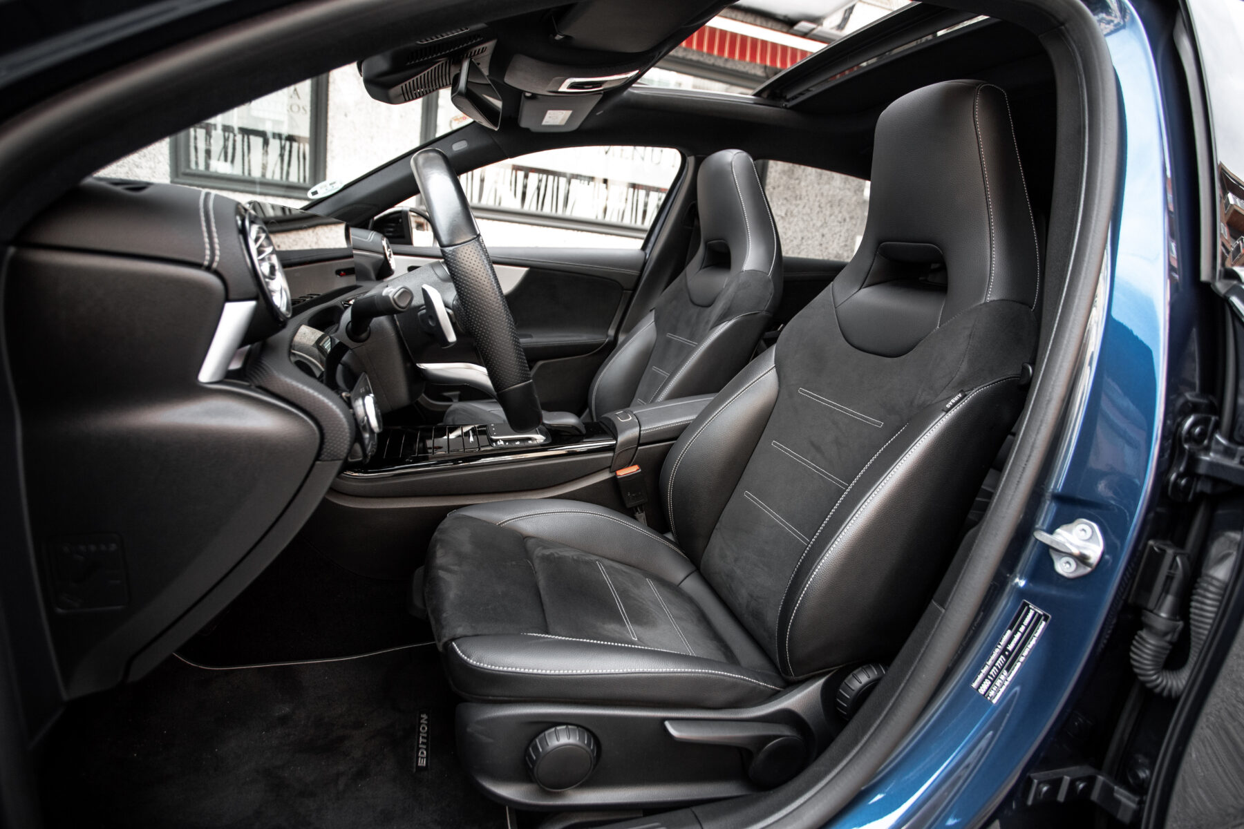 MERCEDES-BENZ A 200d