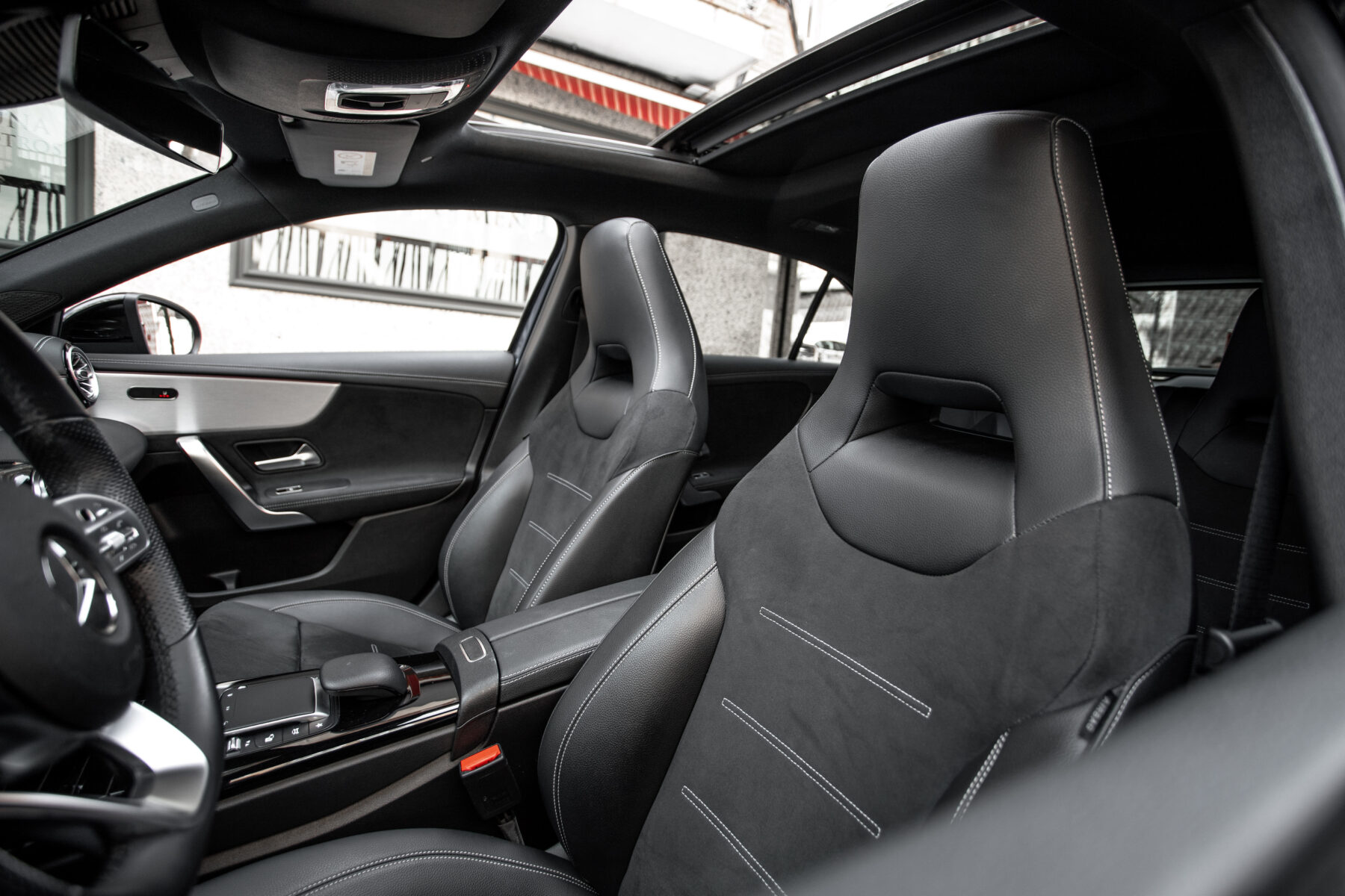 MERCEDES-BENZ A 200d