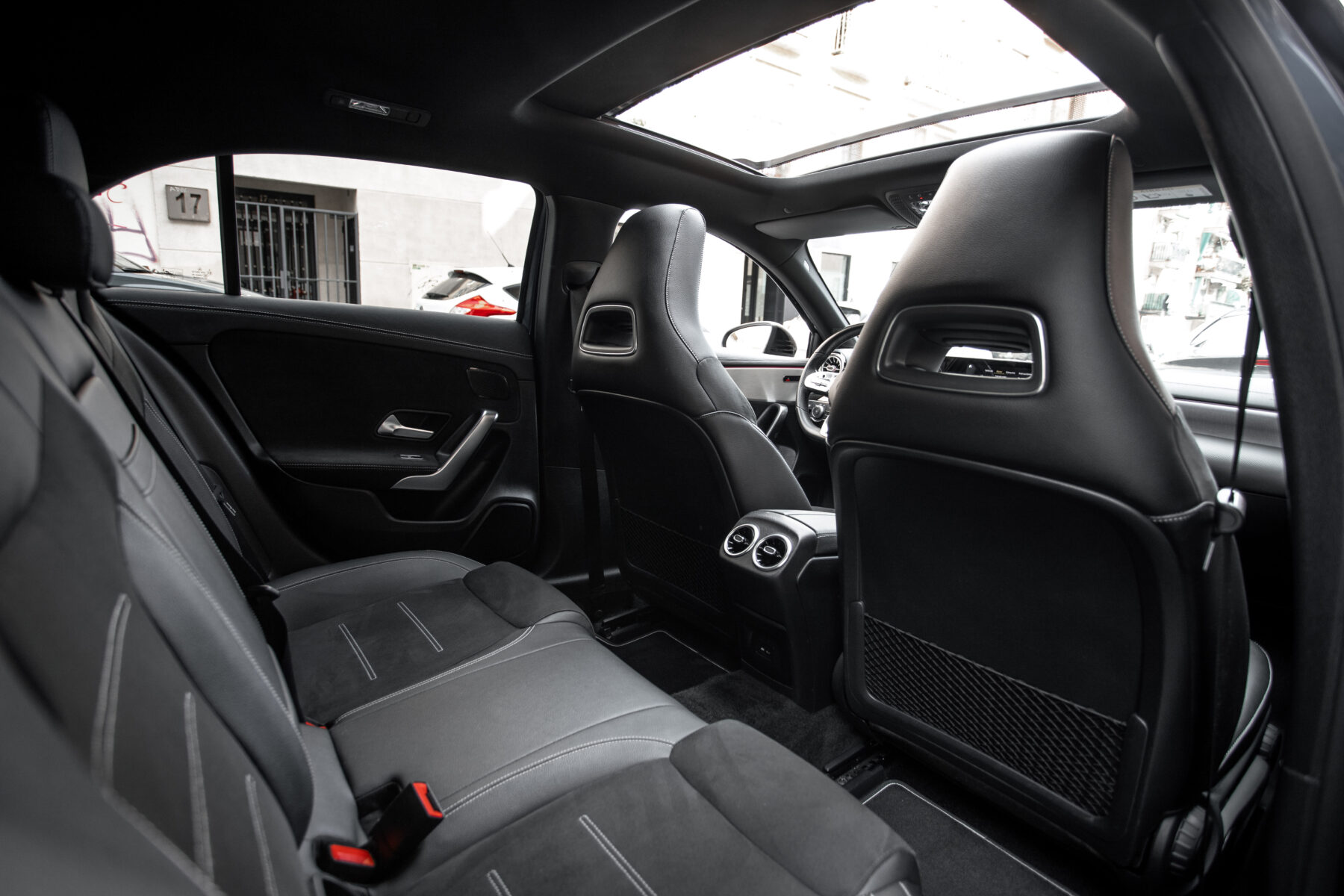 MERCEDES-BENZ A 200d