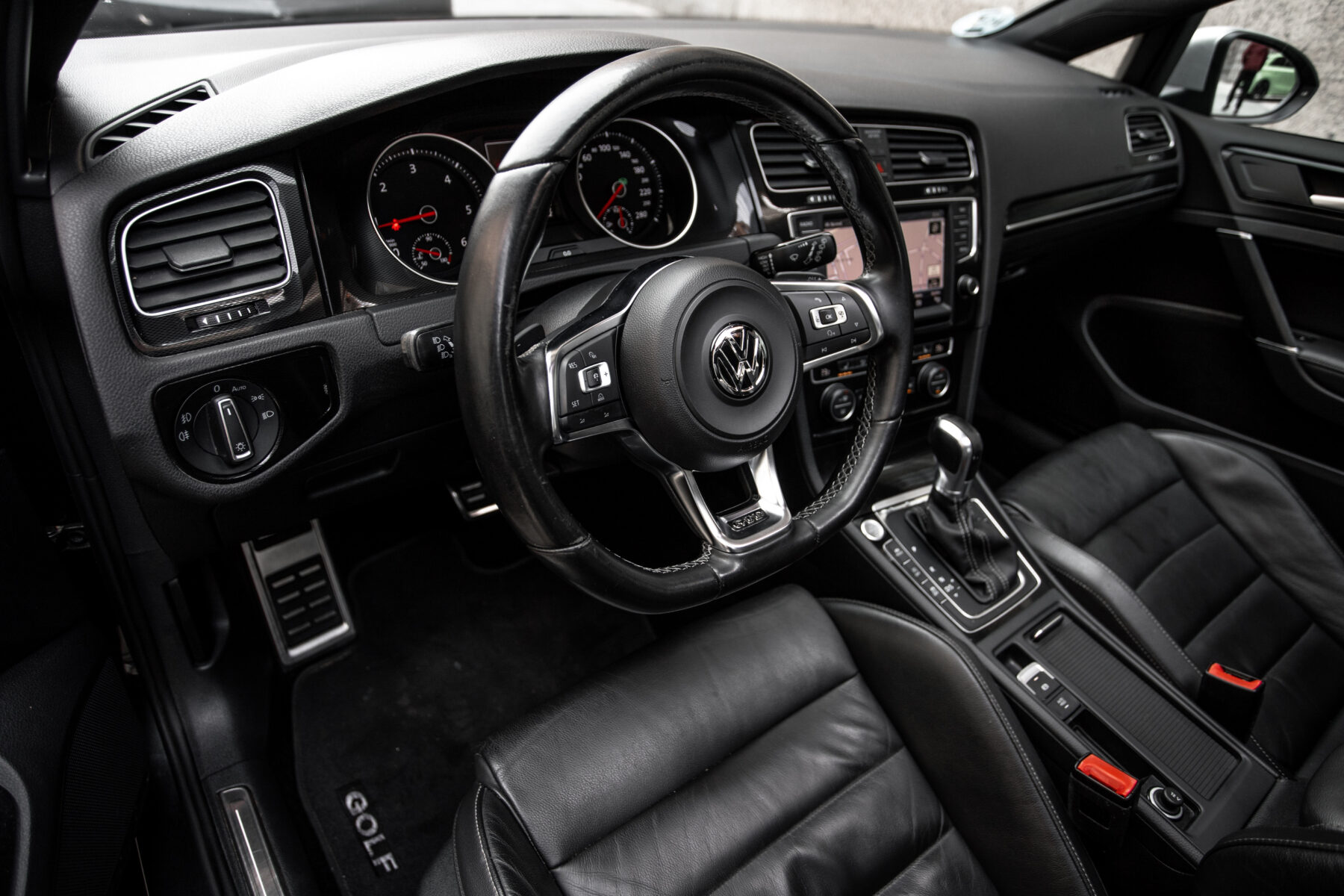 VOLKSWAGEN Golf GTD 2.0 TDI DSG BMT