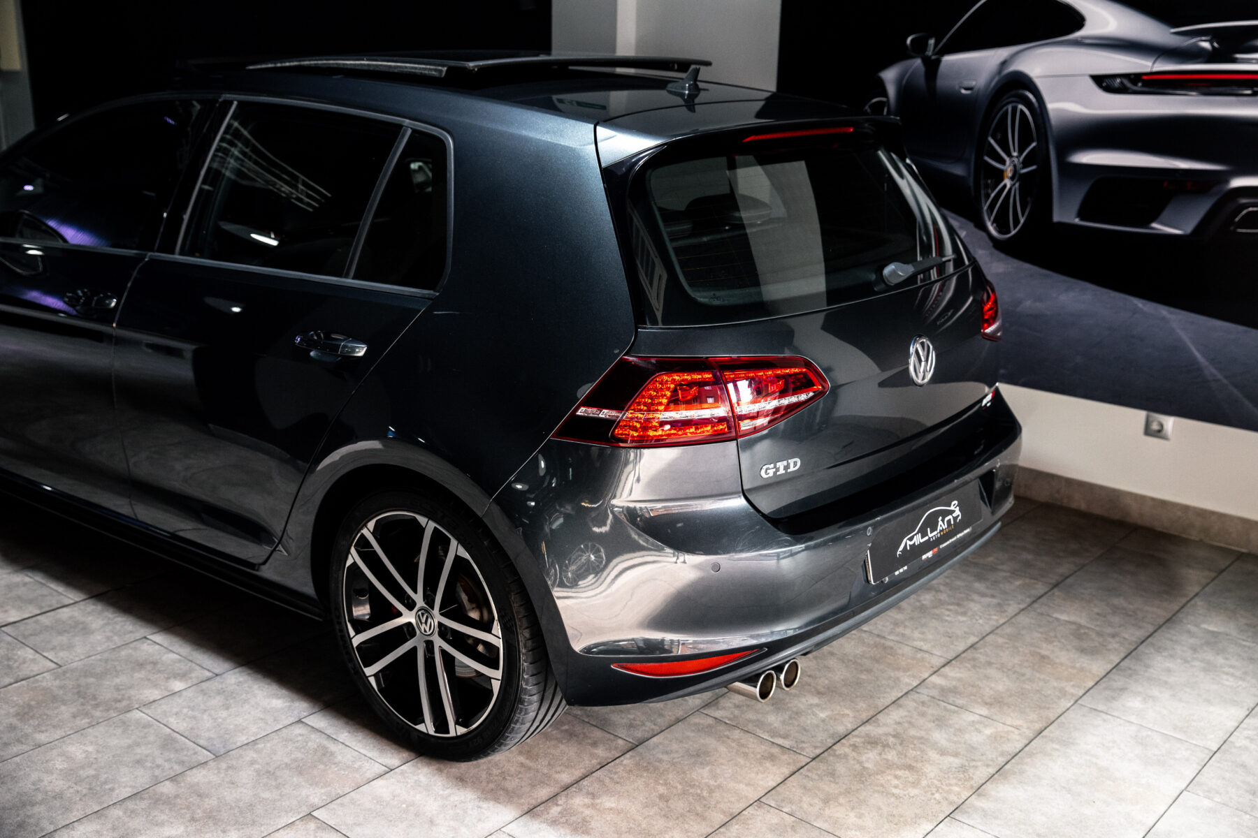 VOLKSWAGEN Golf GTD 2.0 TDI DSG BMT