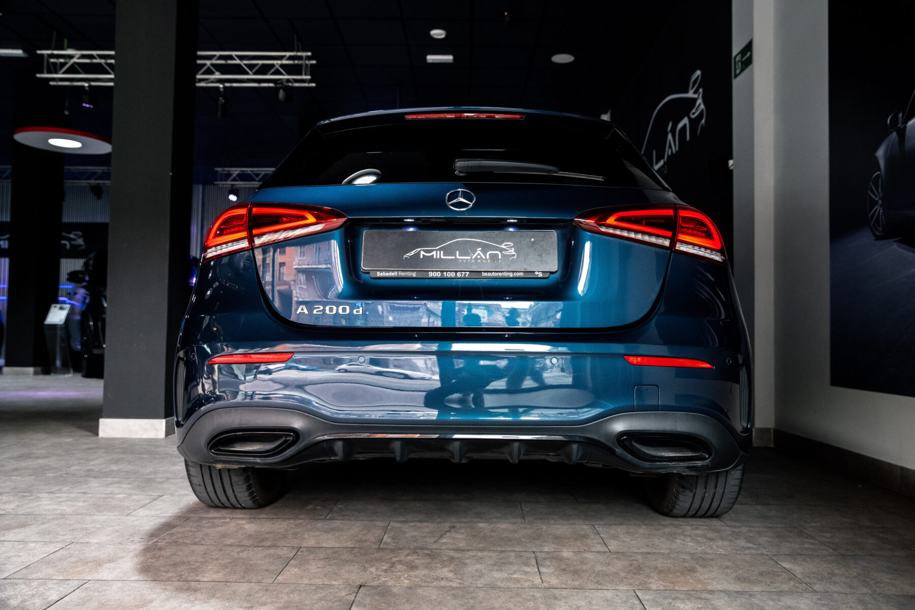 MERCEDES-BENZ A 200d