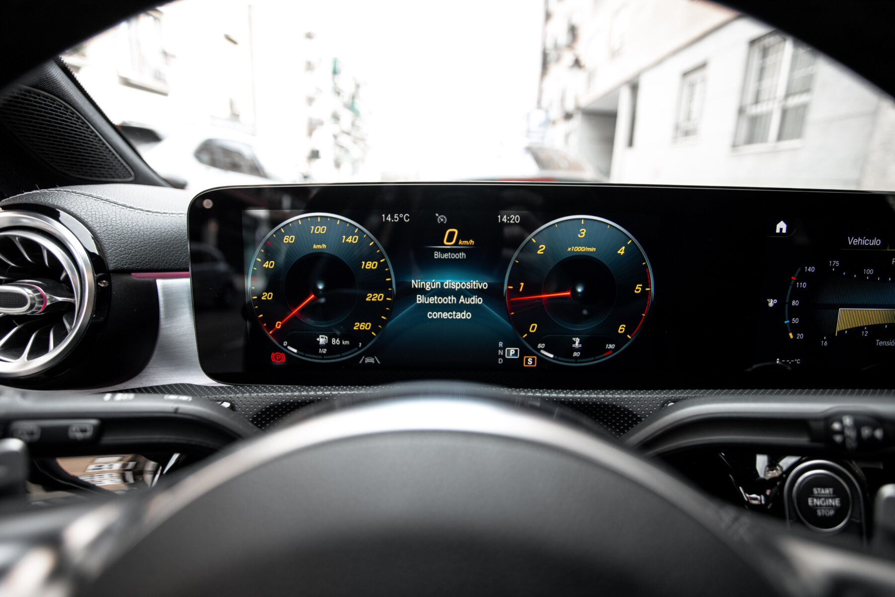 MERCEDES-BENZ A 200d