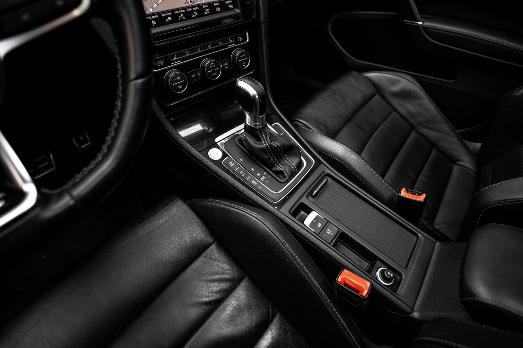 VOLKSWAGEN Golf GTD 2.0 TDI DSG BMT