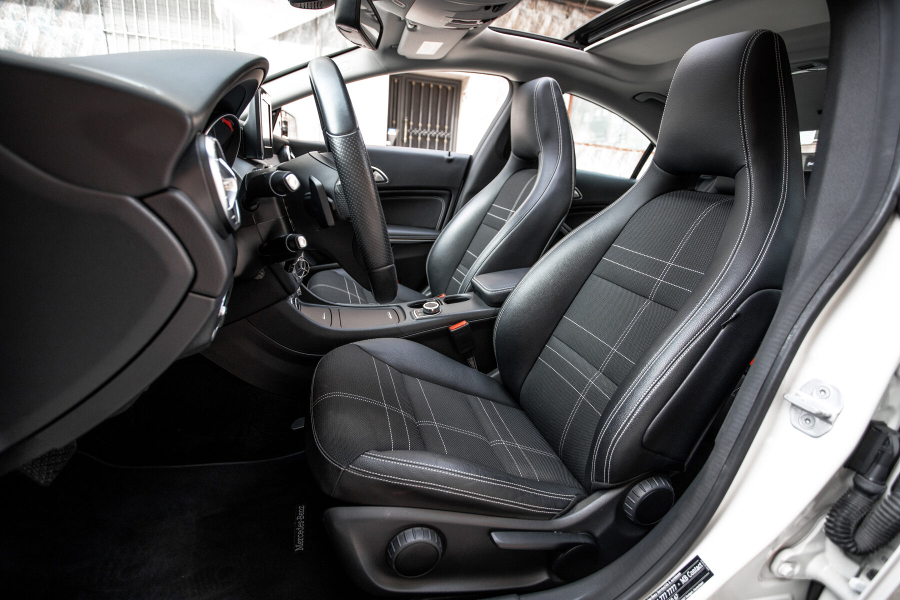 MERCEDES-BENZ CLA 200d 4 matic