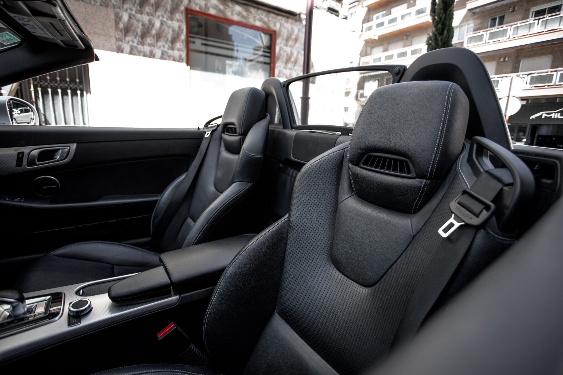 MERCEDES-BENZ SLC 250d AMG