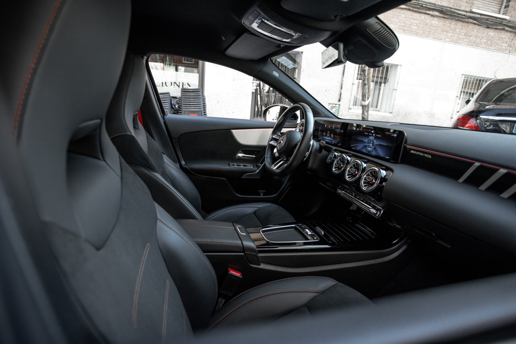 MERCEDES-BENZ A35AMG 4 MATIC