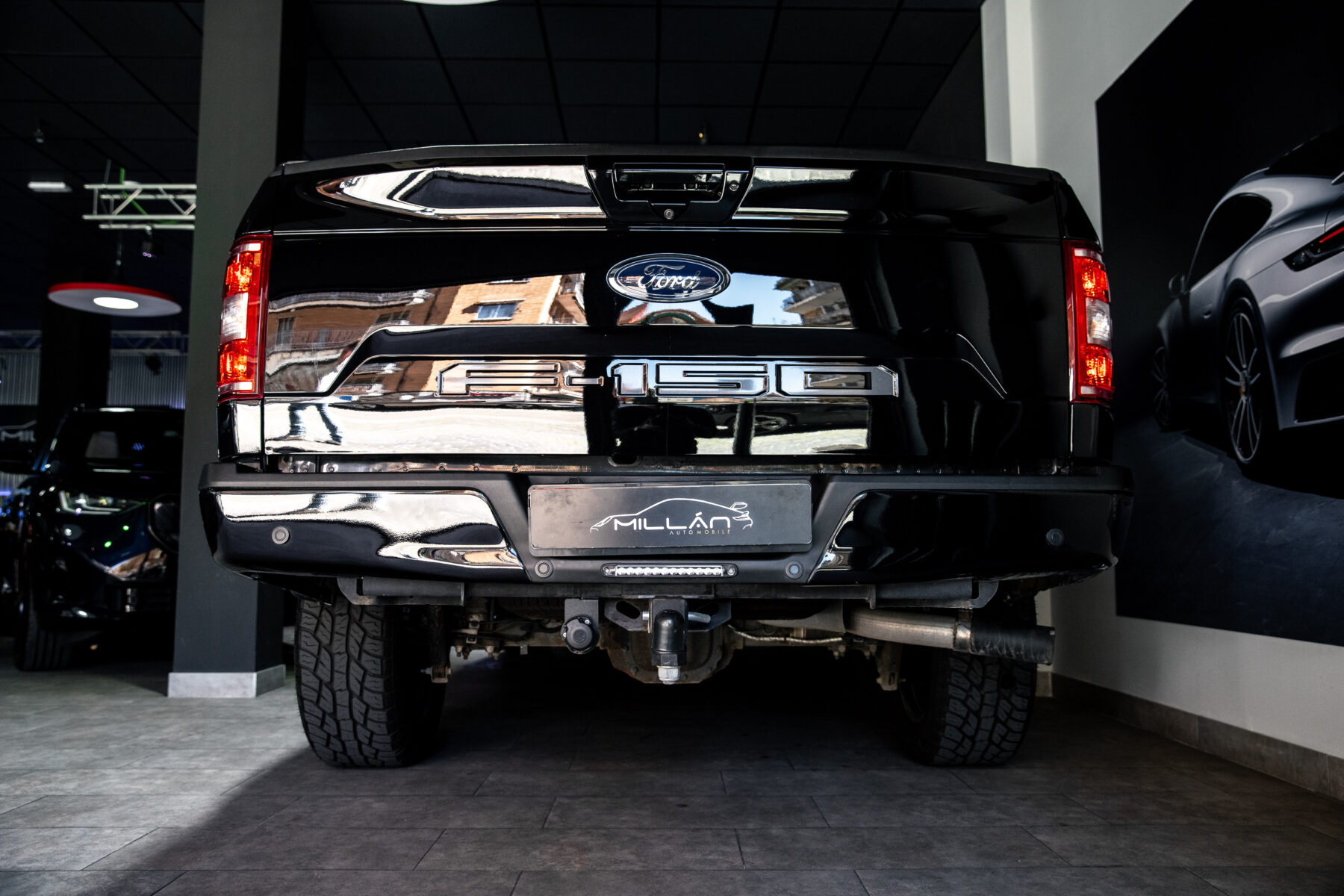 FORD F150 XLT LARIAT SUPERCREW AWD V8