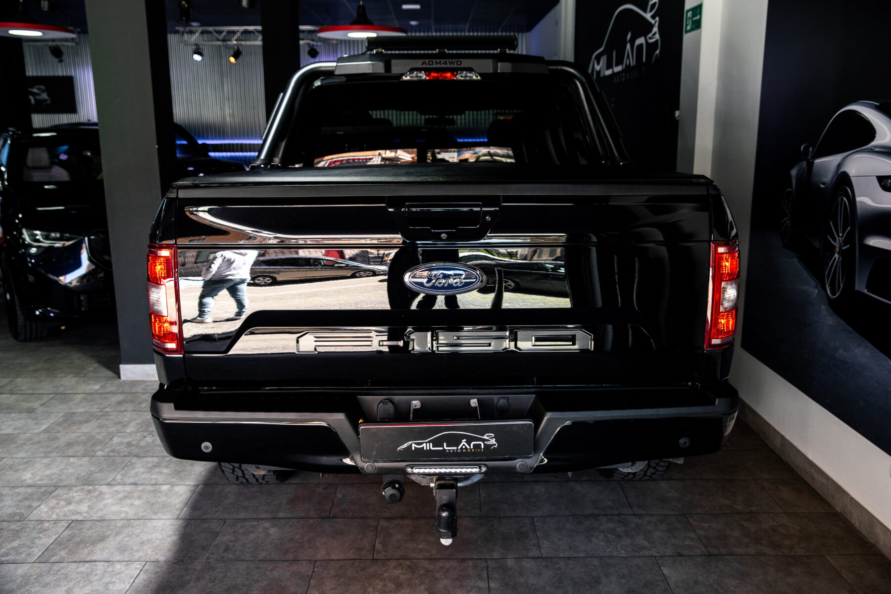 FORD F150 XLT LARIAT SUPERCREW AWD V8