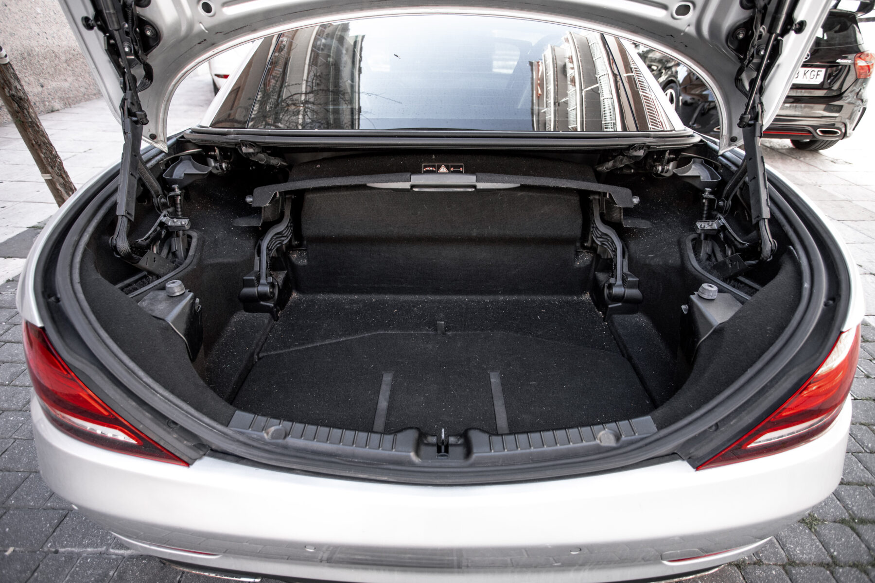 MERCEDES-BENZ SLC 250d AMG