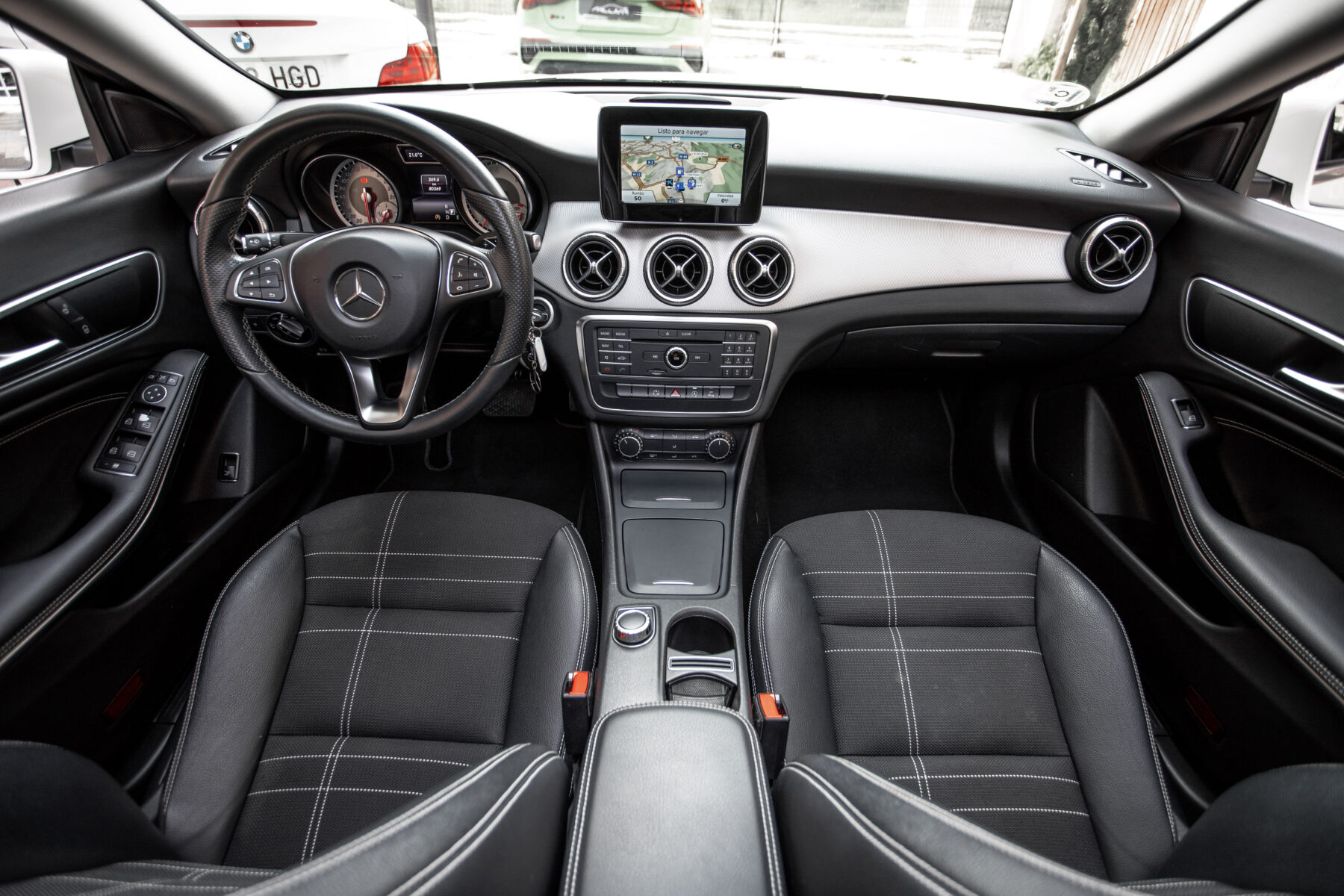 MERCEDES-BENZ CLA 200d 4 matic