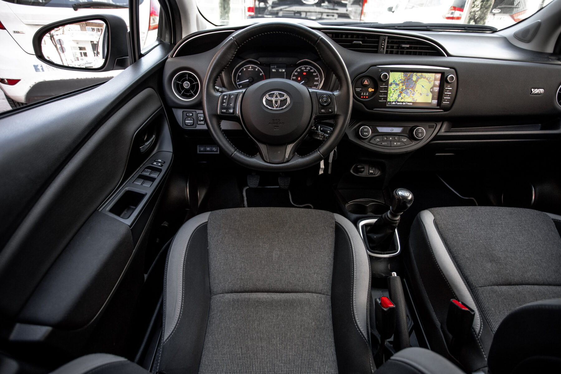 TOYOTA YARIS 20 ANIVERSARIO