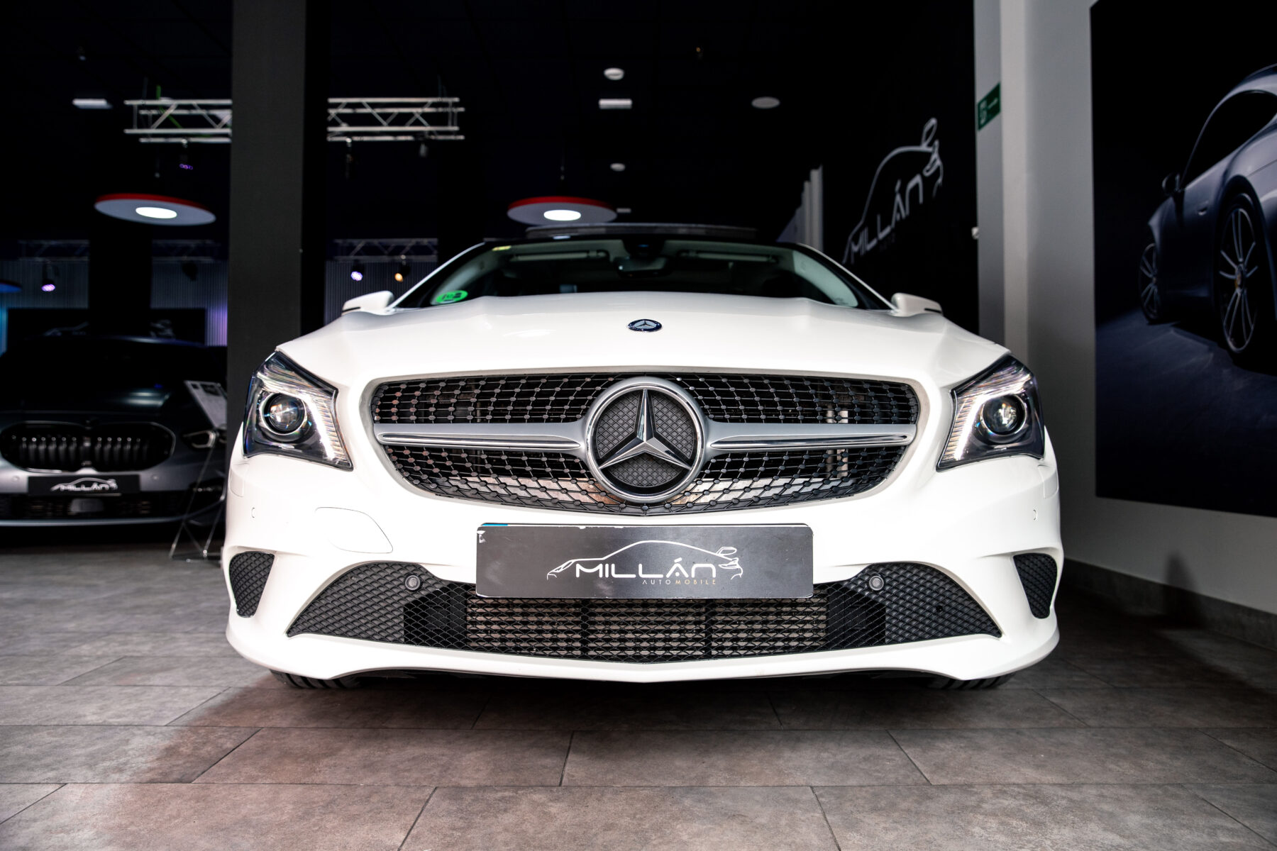 MERCEDES-BENZ CLA 200d 4 matic
