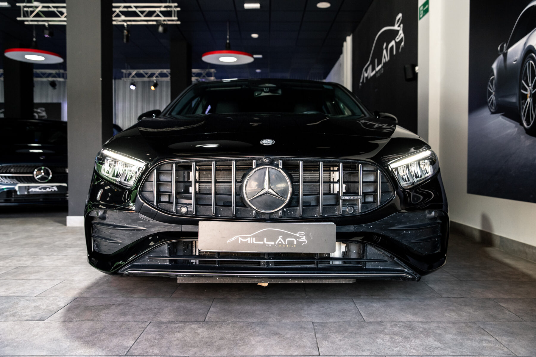 MERCEDES-BENZ A35AMG 4 MATIC