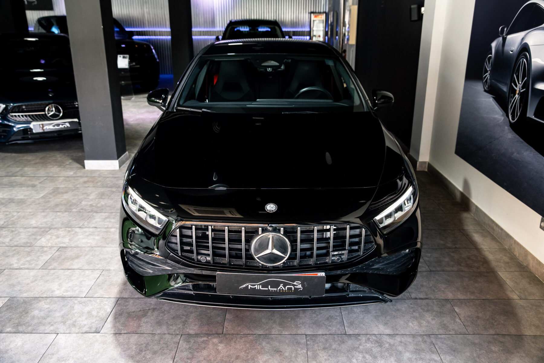 MERCEDES-BENZ A35AMG 4 MATIC