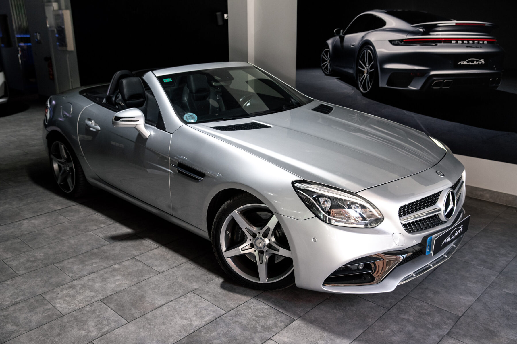 MERCEDES-BENZ SLC 250d AMG