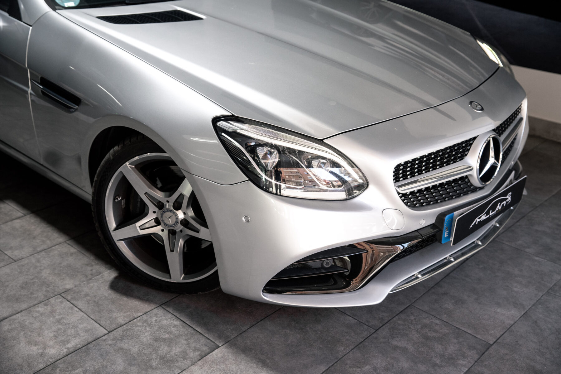 MERCEDES-BENZ SLC 250d AMG