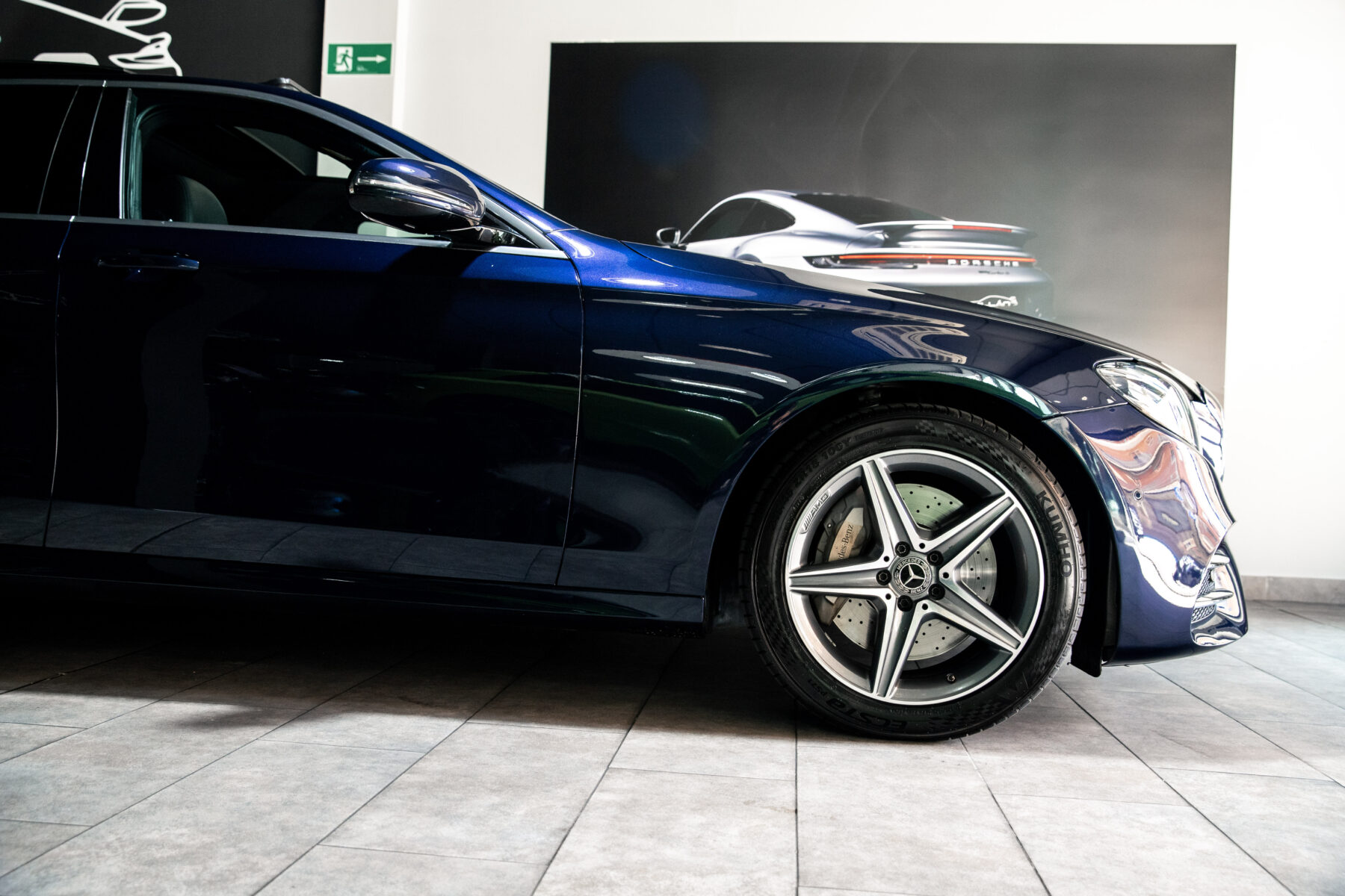 MERCEDES-BENZ E350 AMG