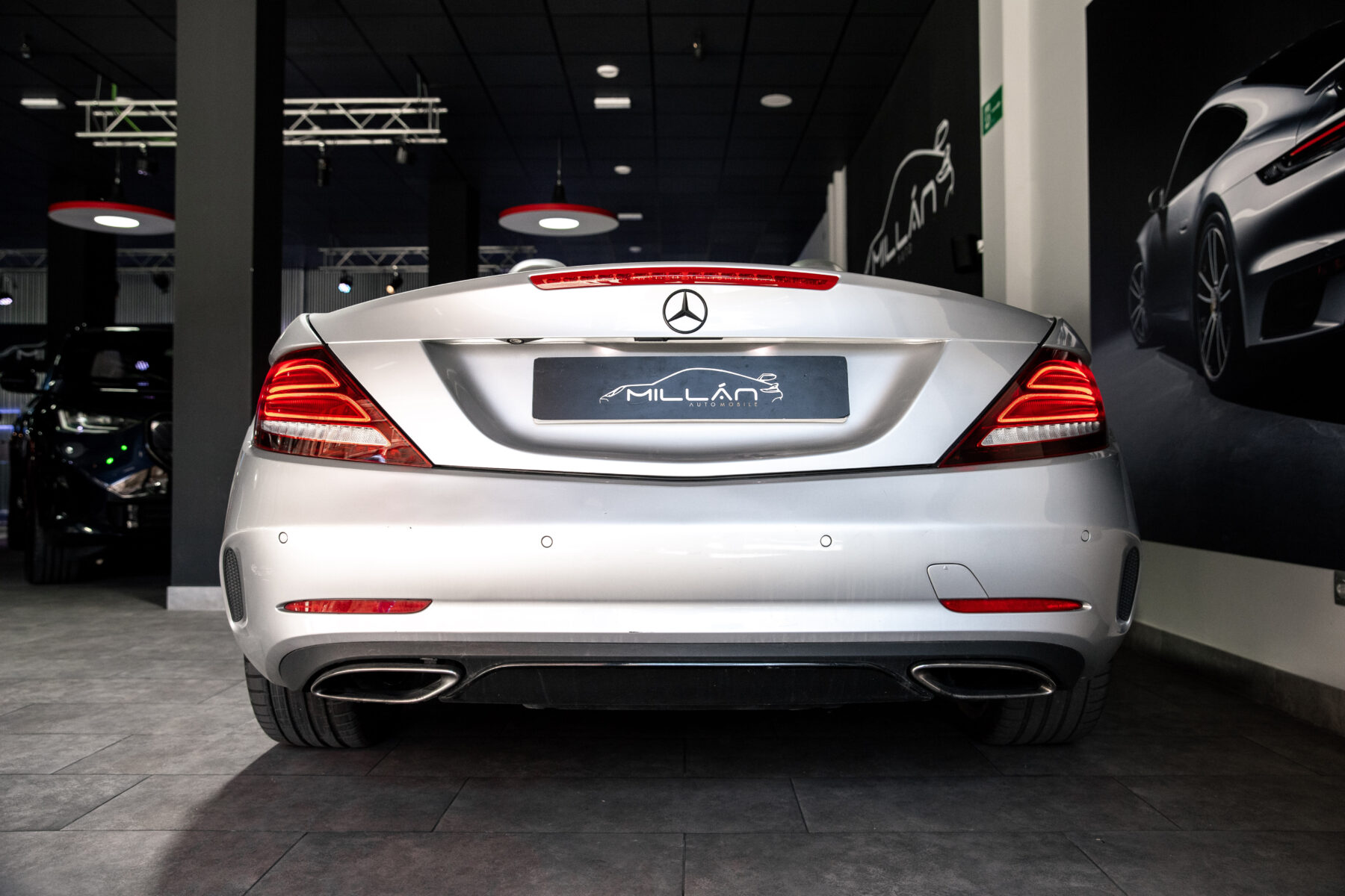 MERCEDES-BENZ SLC 250d AMG