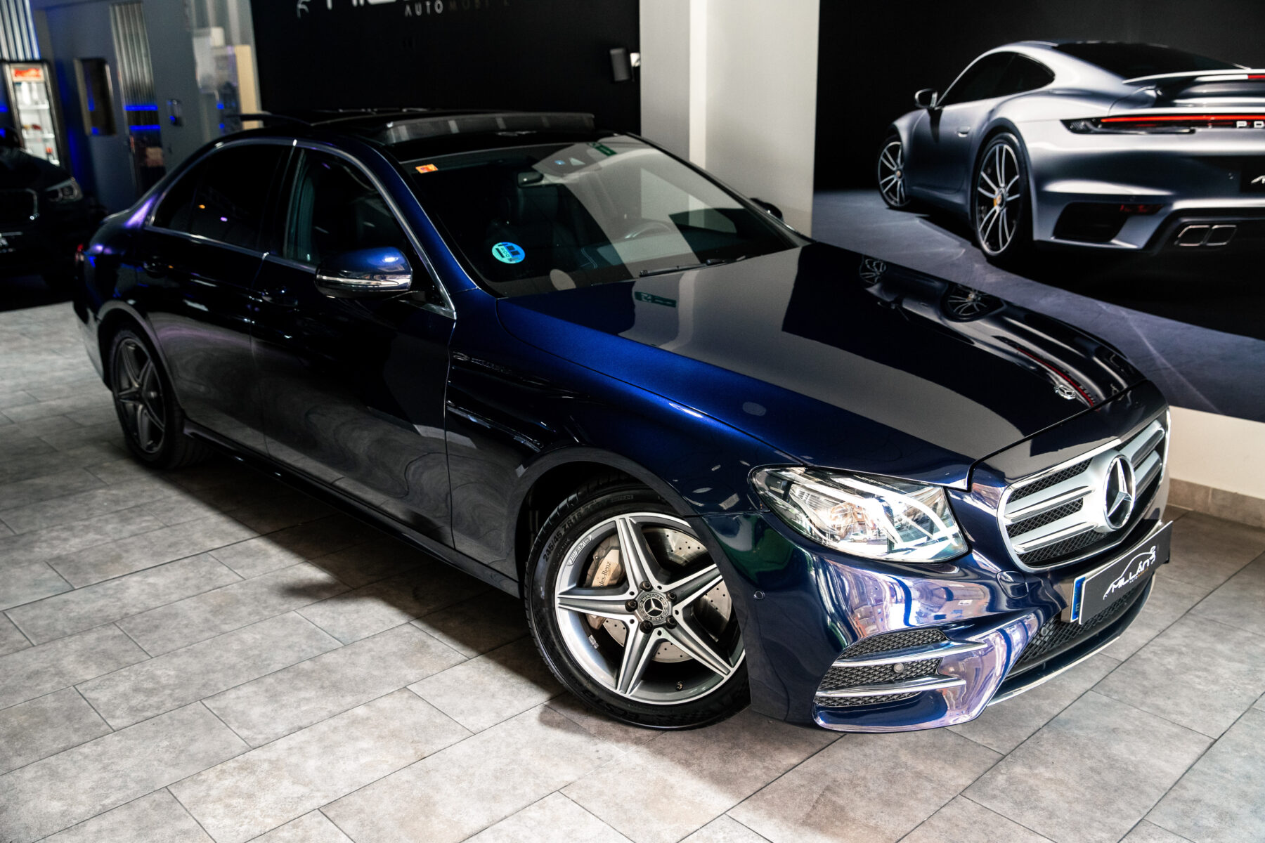 MERCEDES-BENZ E350 AMG