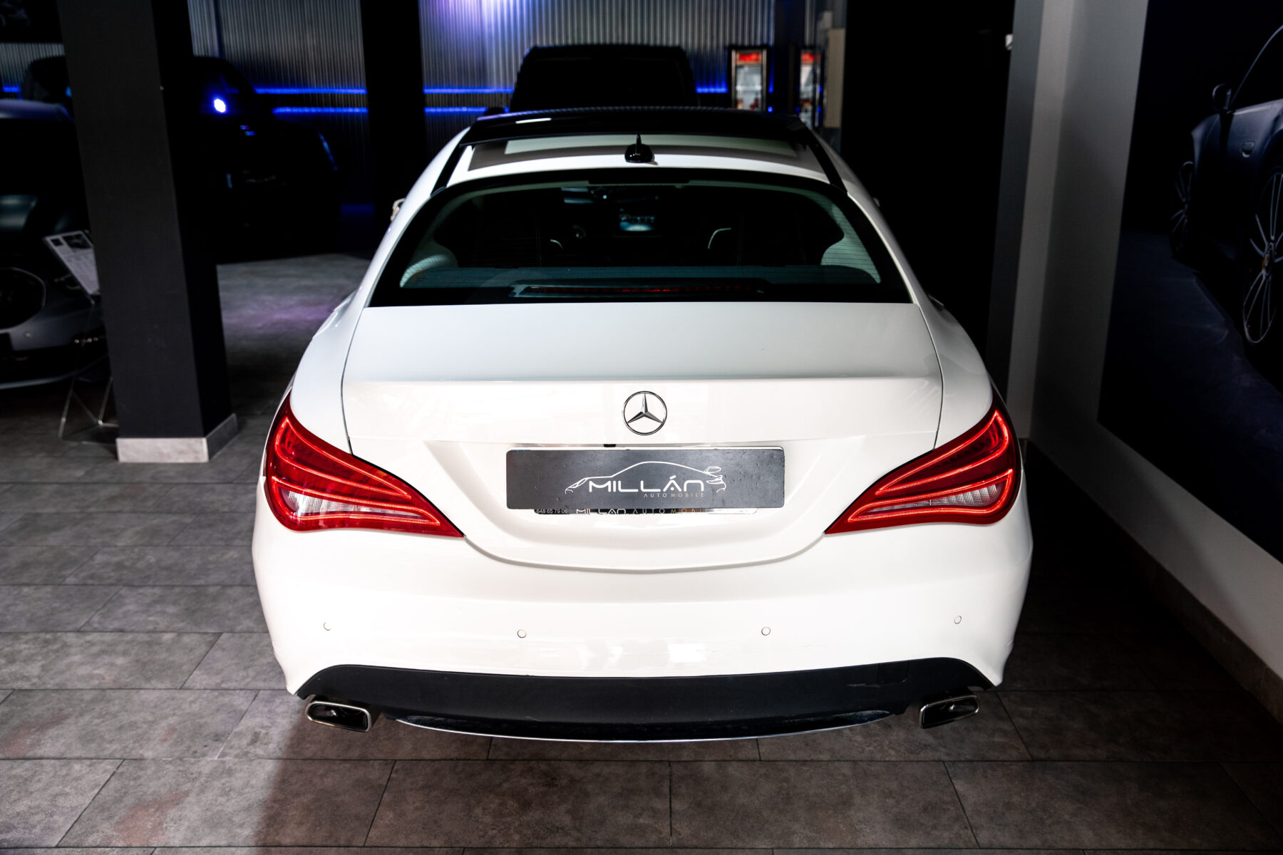 MERCEDES-BENZ CLA 200d 4 matic