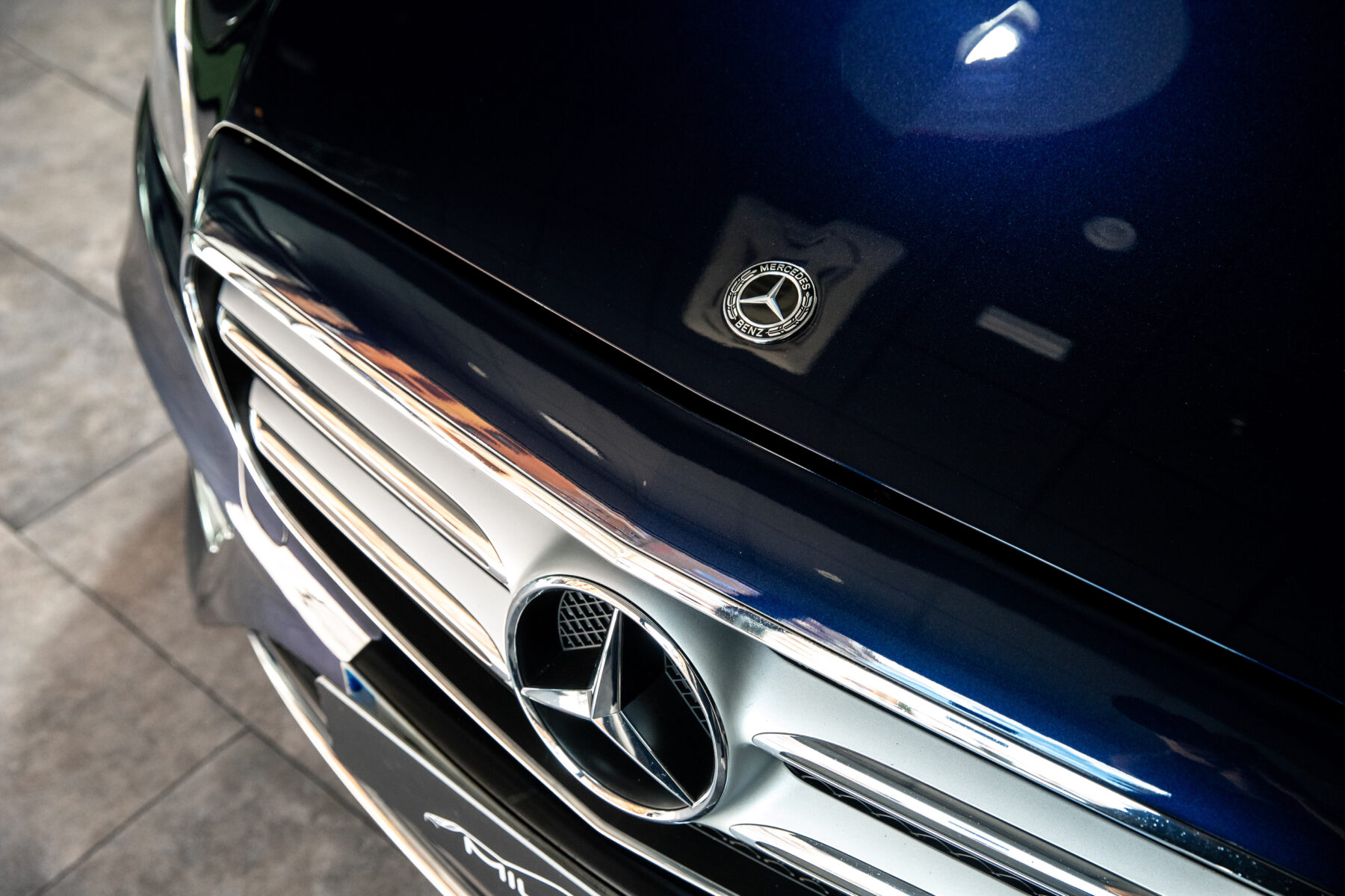 MERCEDES-BENZ E350 AMG