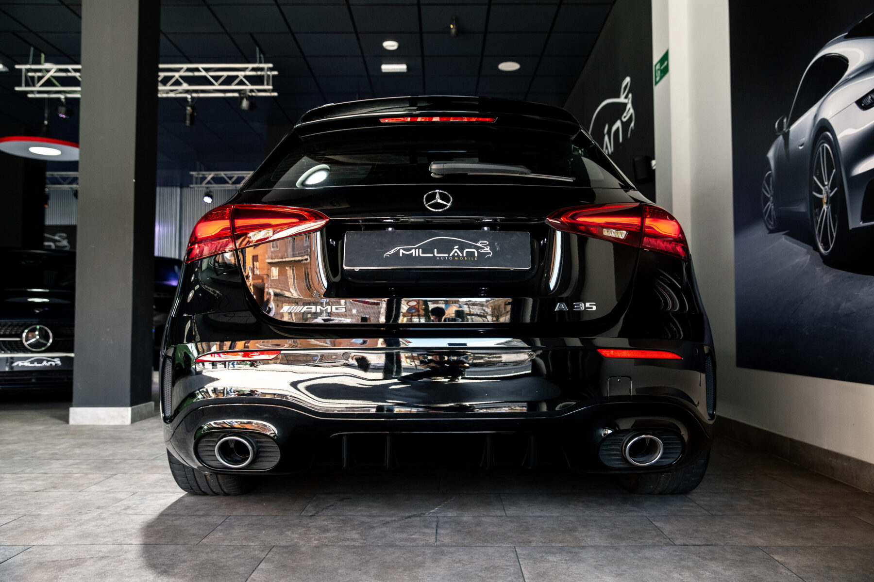 MERCEDES-BENZ A35AMG 4 MATIC