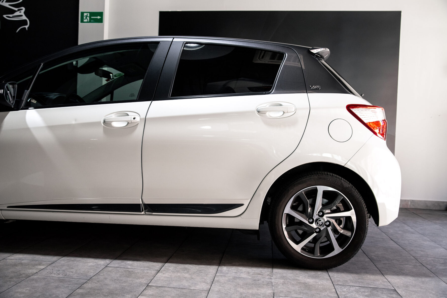 TOYOTA YARIS 20 ANIVERSARIO